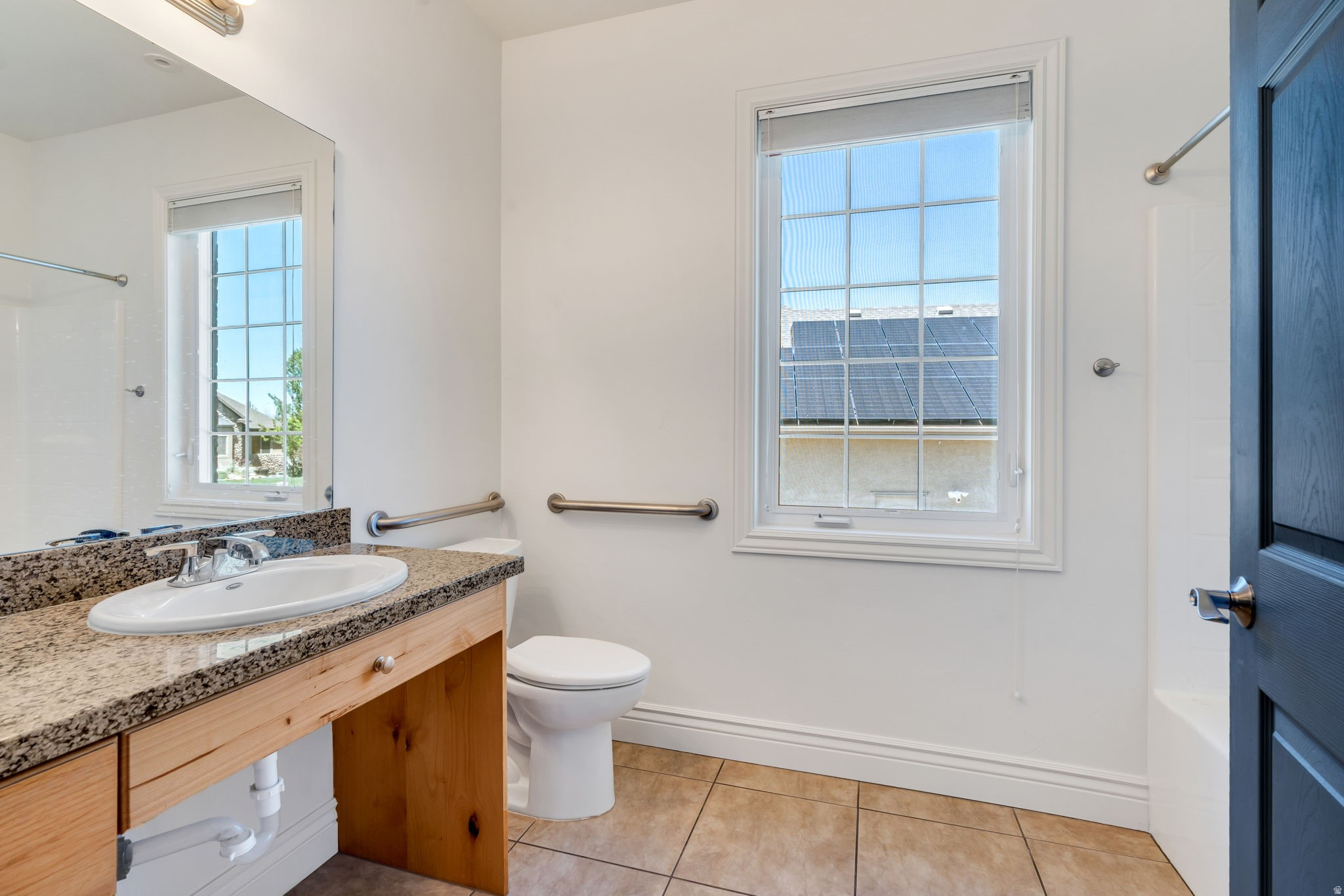 main property photo 24