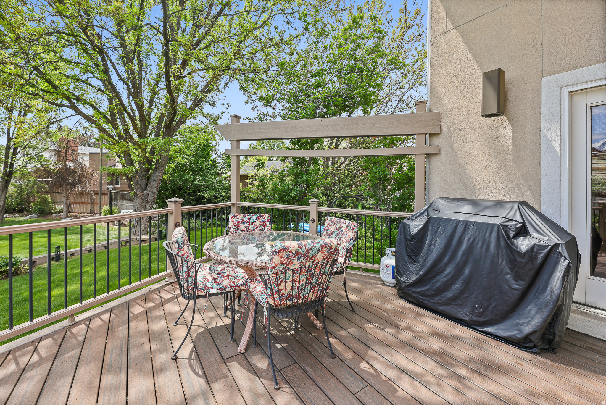 main property photo 60