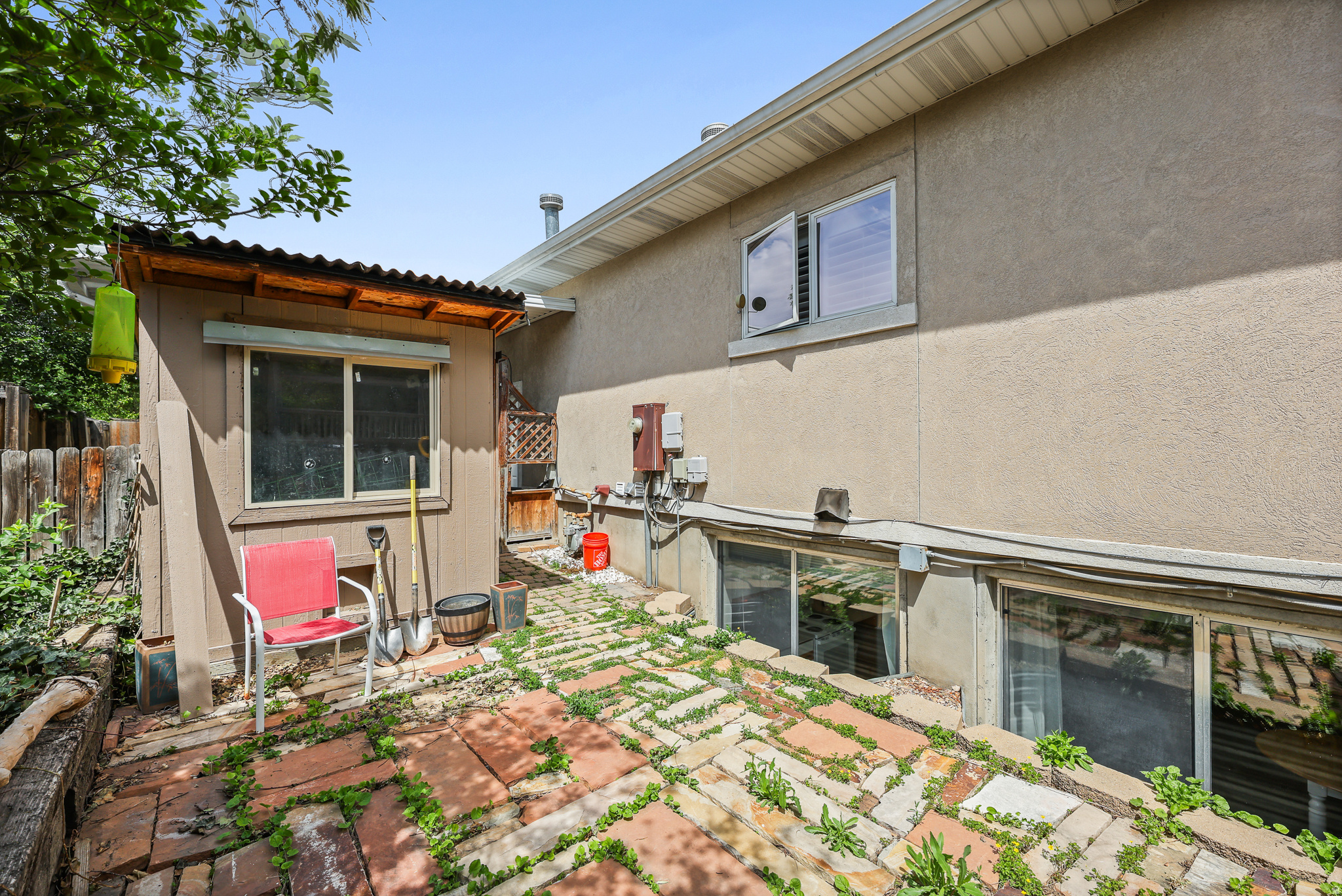 main property photo 74