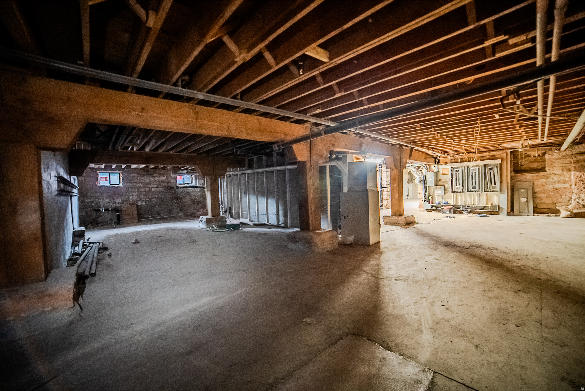main property photo 23