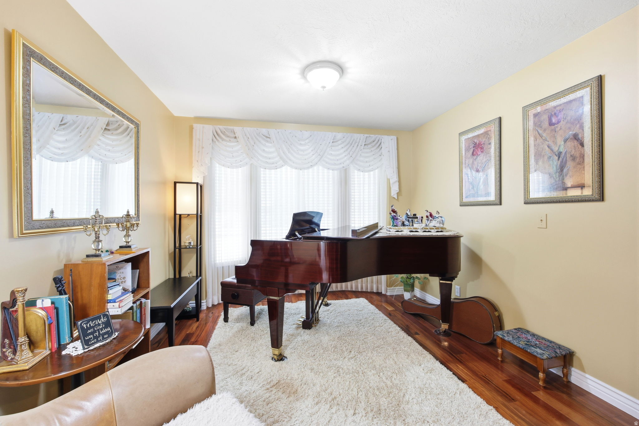 main property photo 18