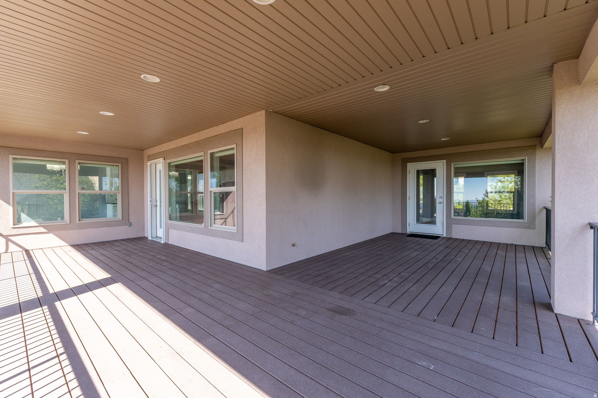 main property photo 59