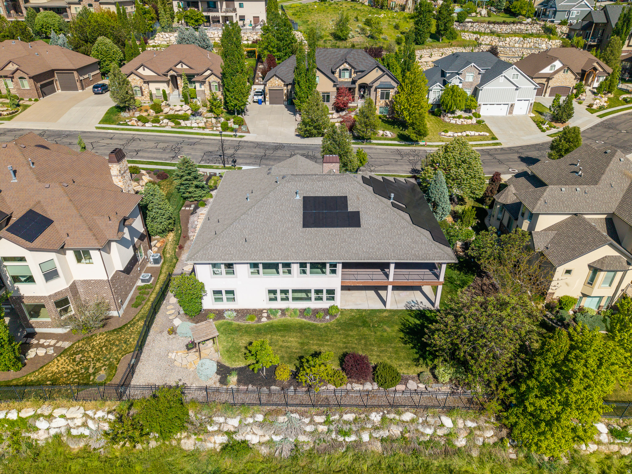 main property photo 64