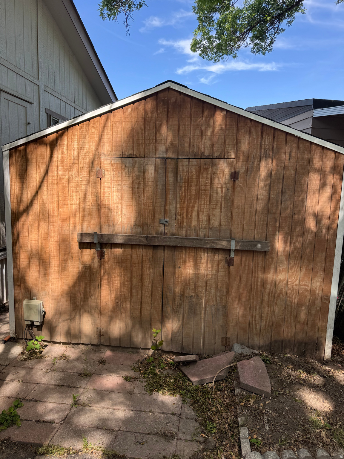 main property photo 18
