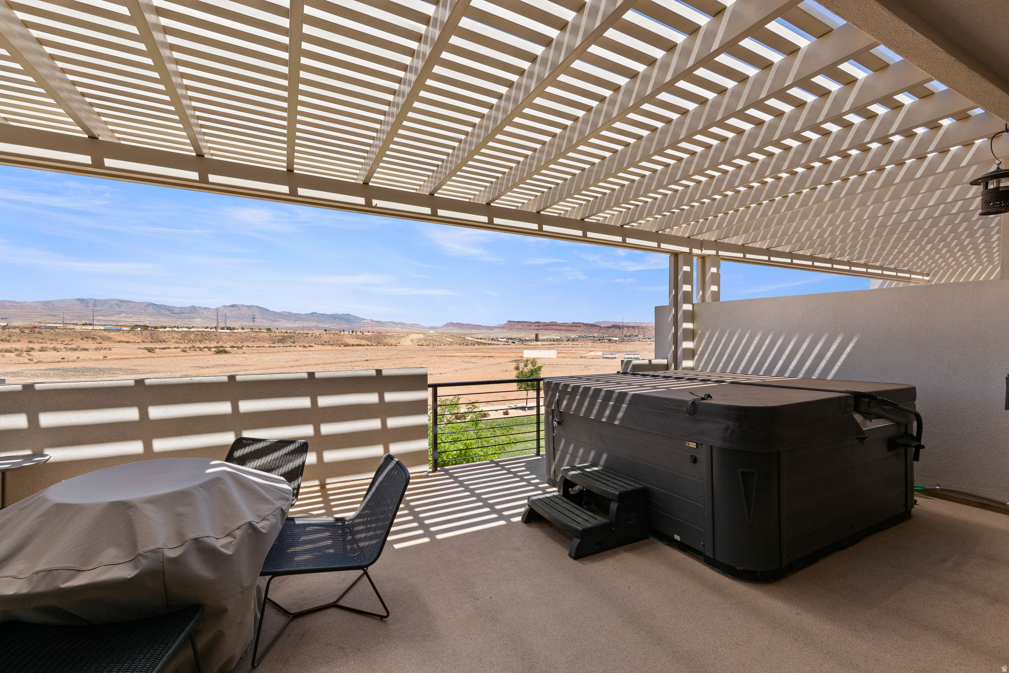 main property photo 29