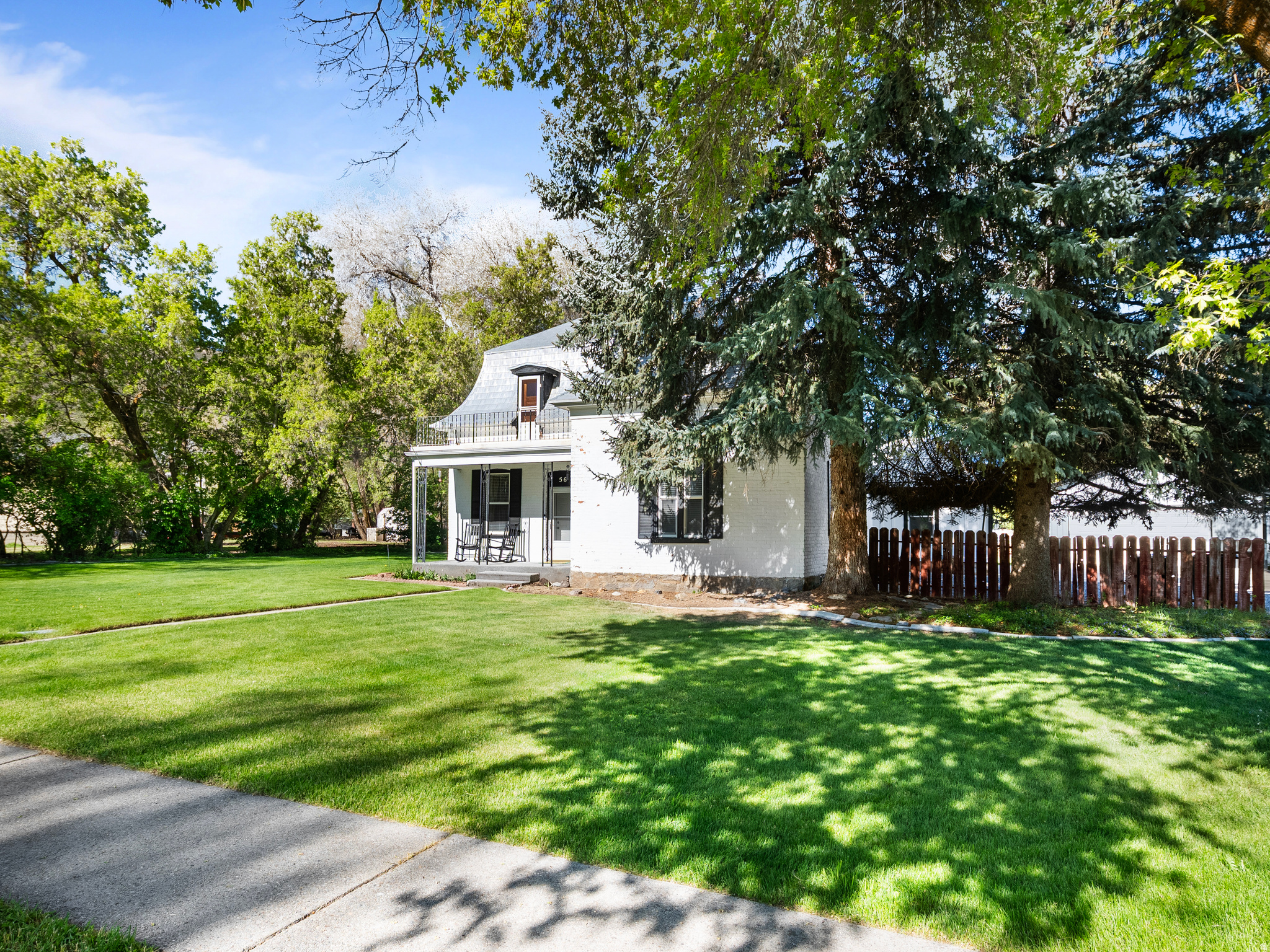 main property photo 23
