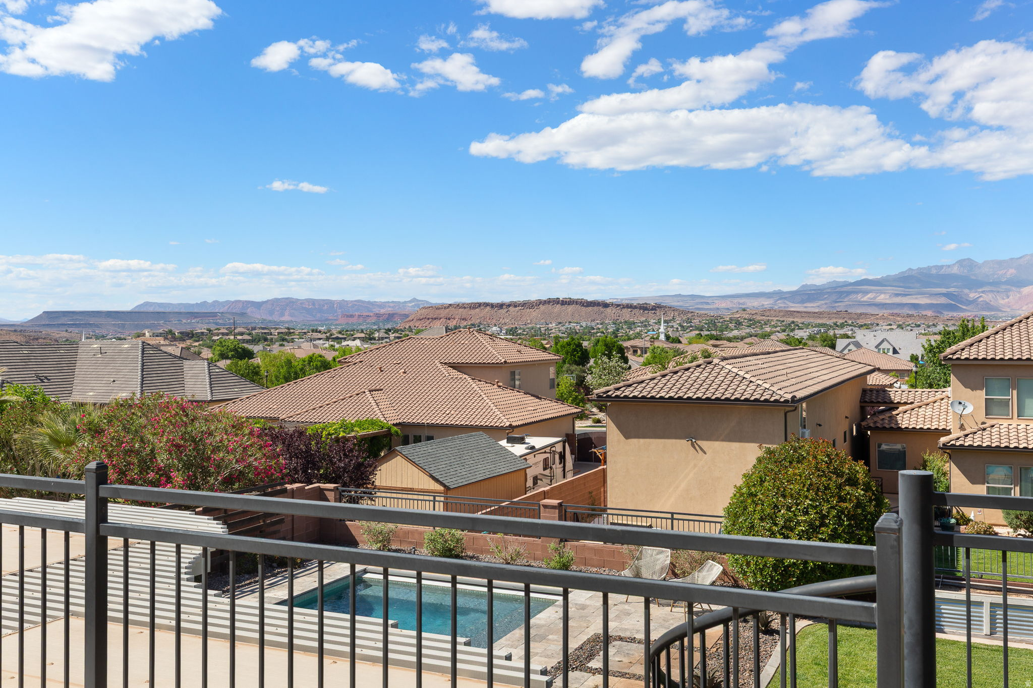 main property photo 45