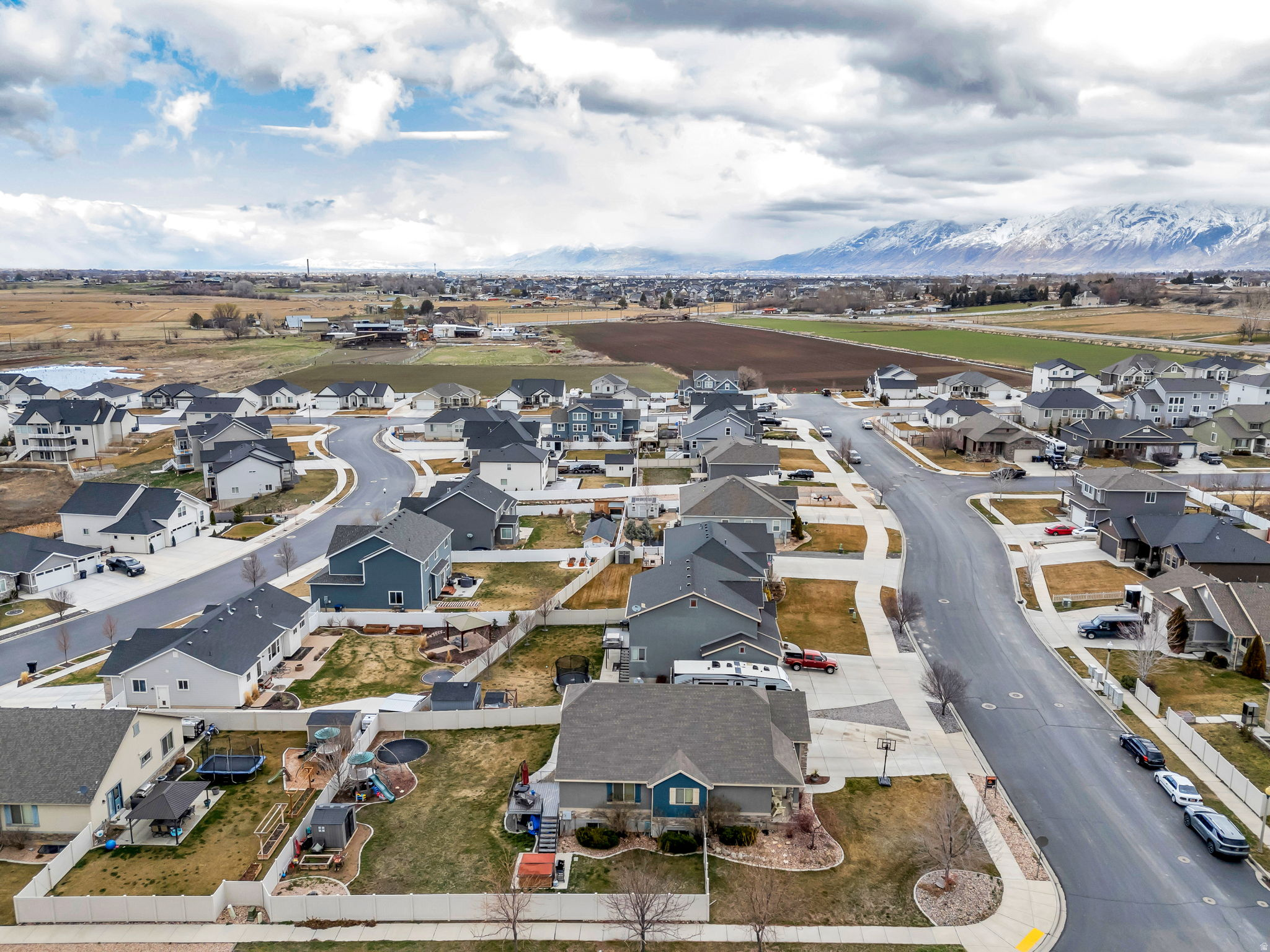 main property photo 42