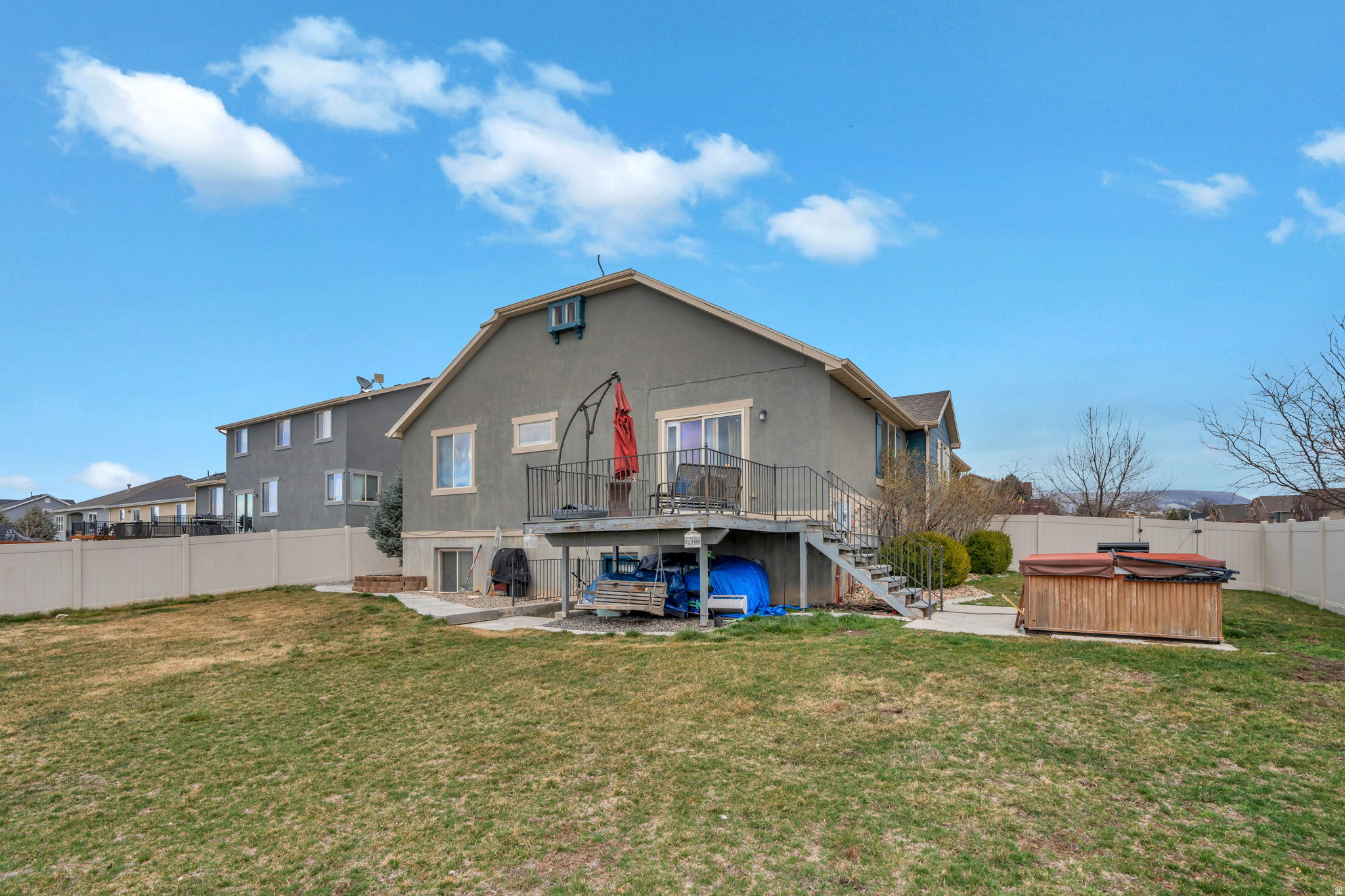 main property photo 50