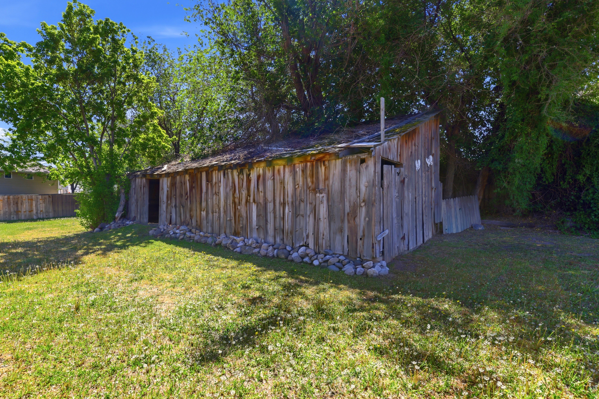 main property photo 15