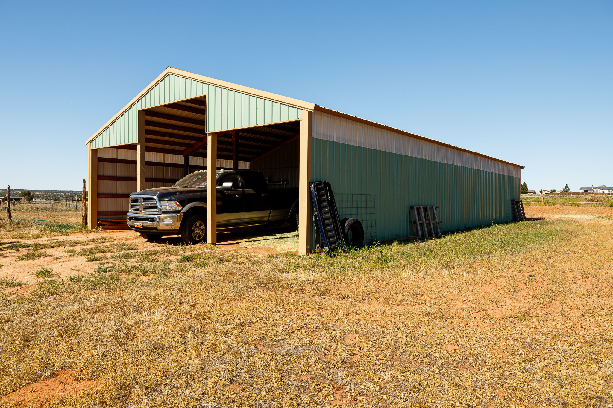 main property photo 23