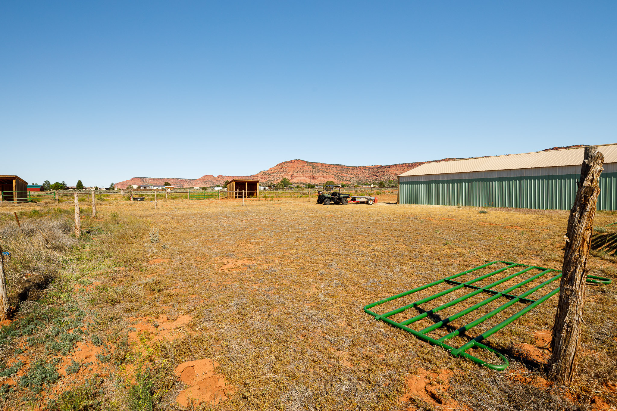 main property photo 31
