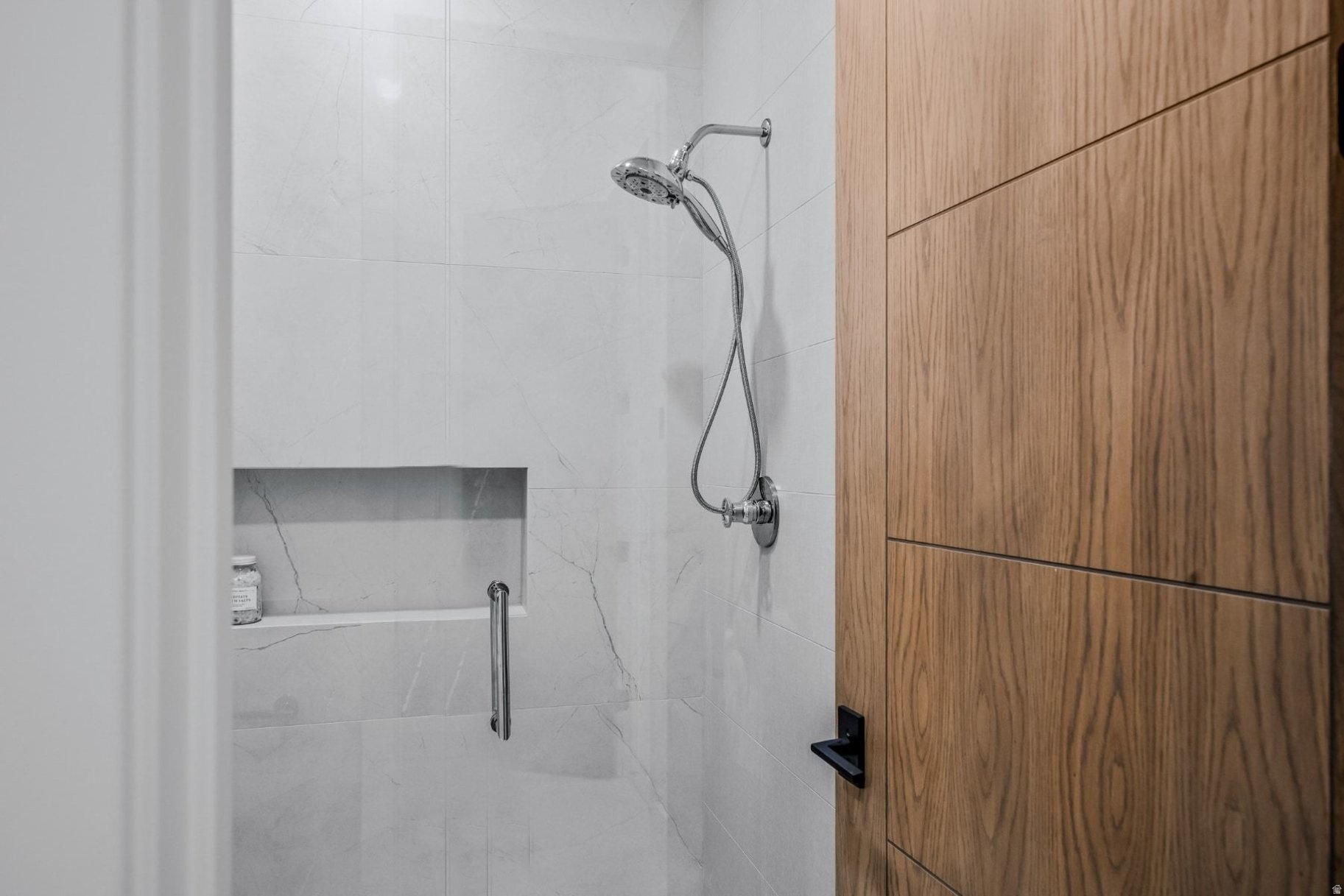 main property photo 68