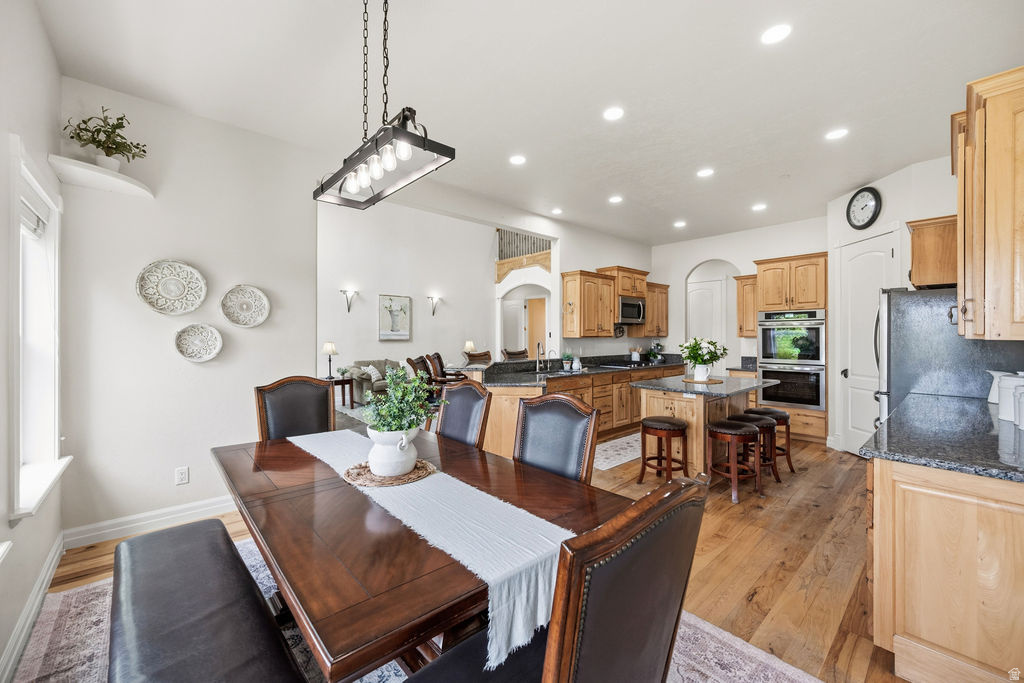 main property photo 13