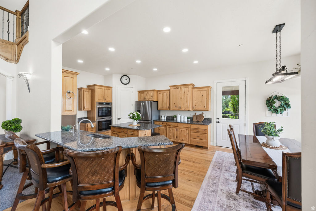 main property photo 15