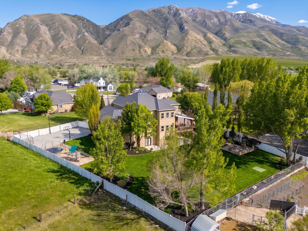 main property photo 80
