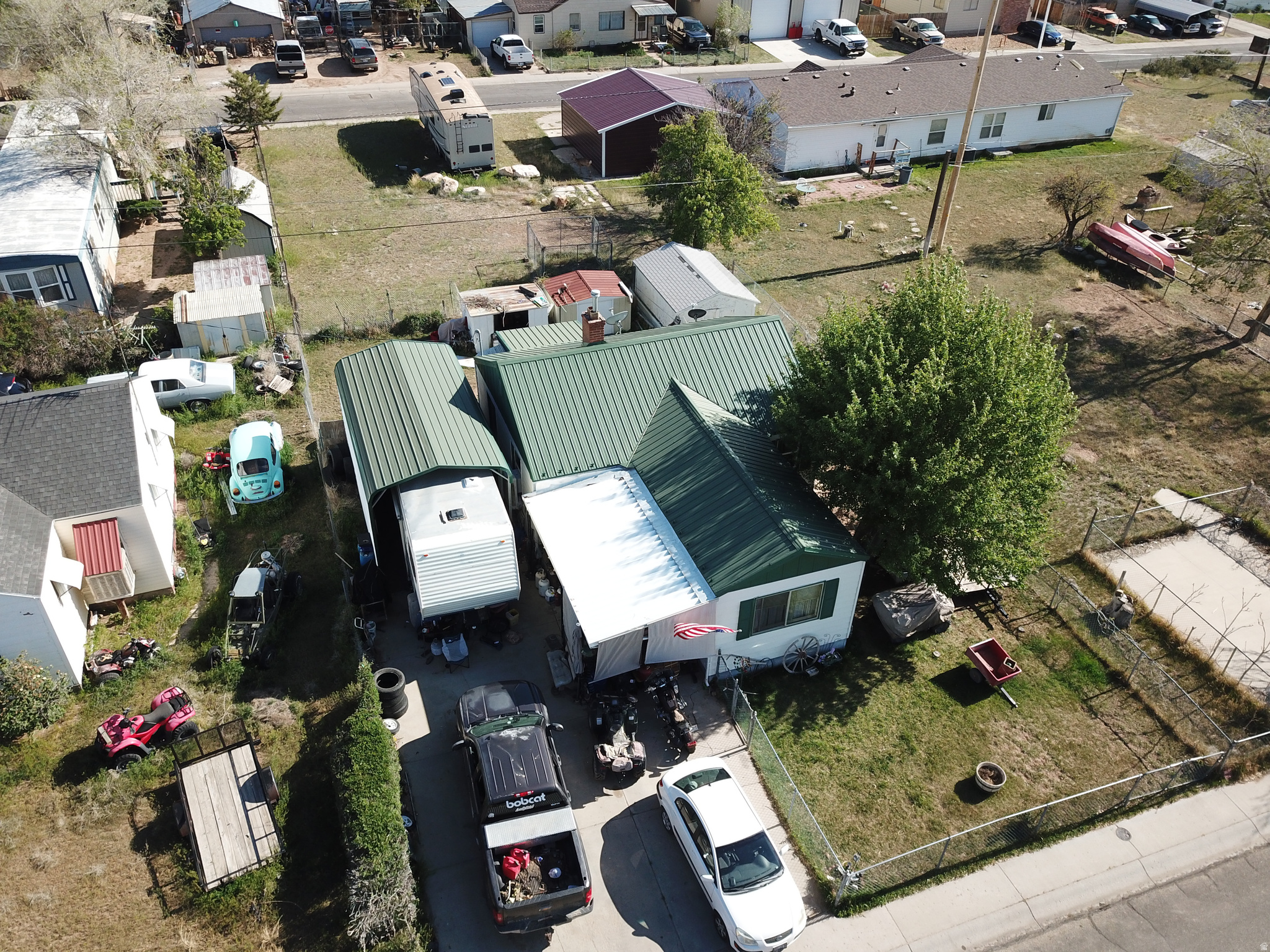 main property photo 17