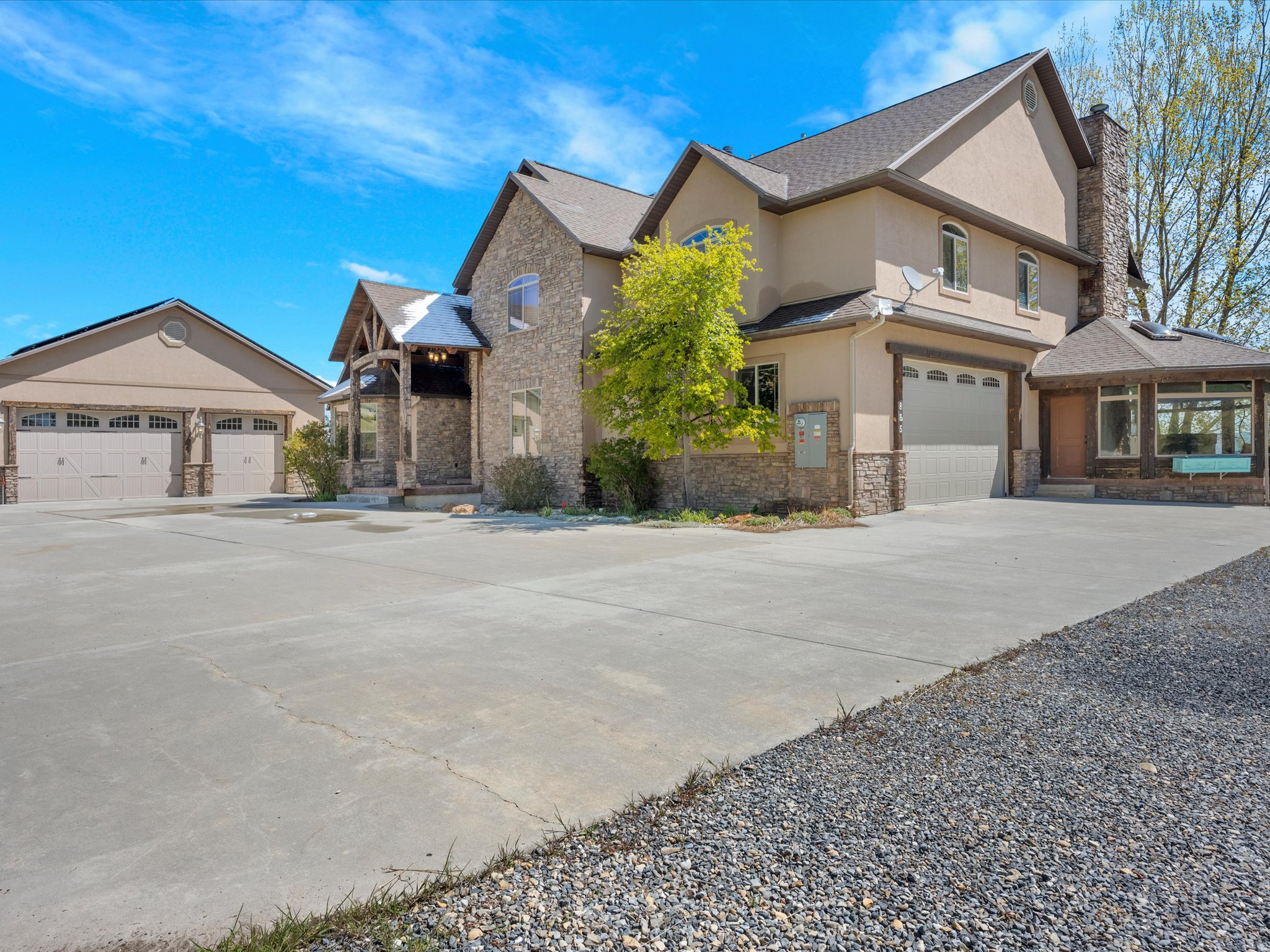 main property photo 59