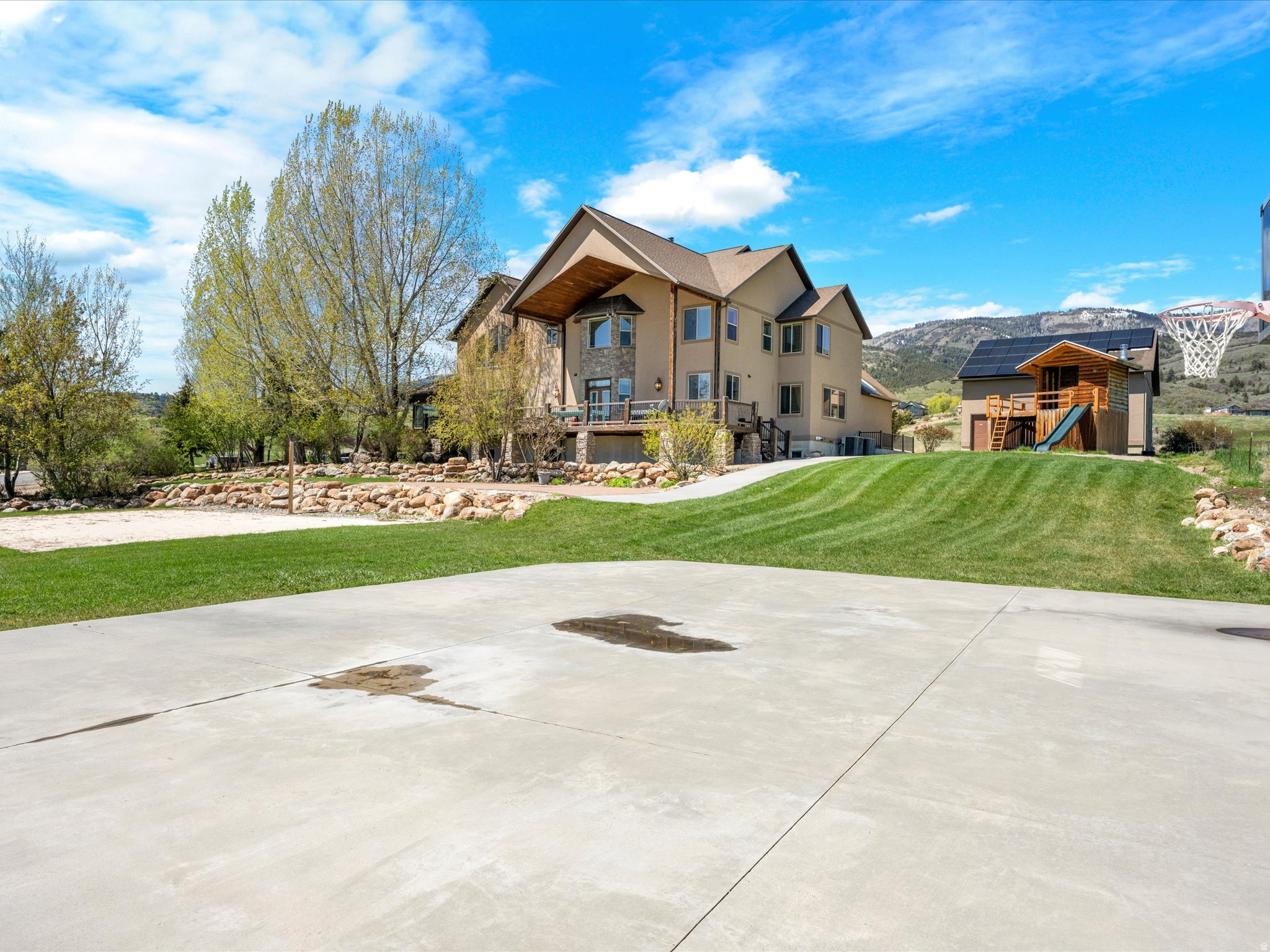 main property photo 64