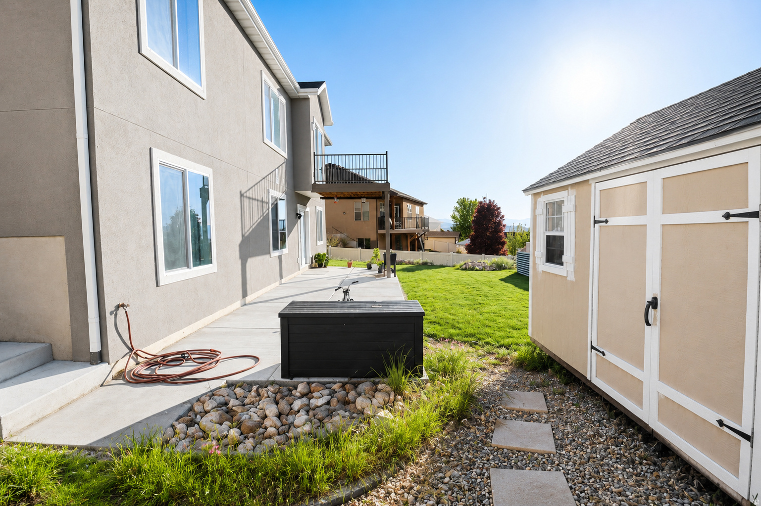 main property photo 75
