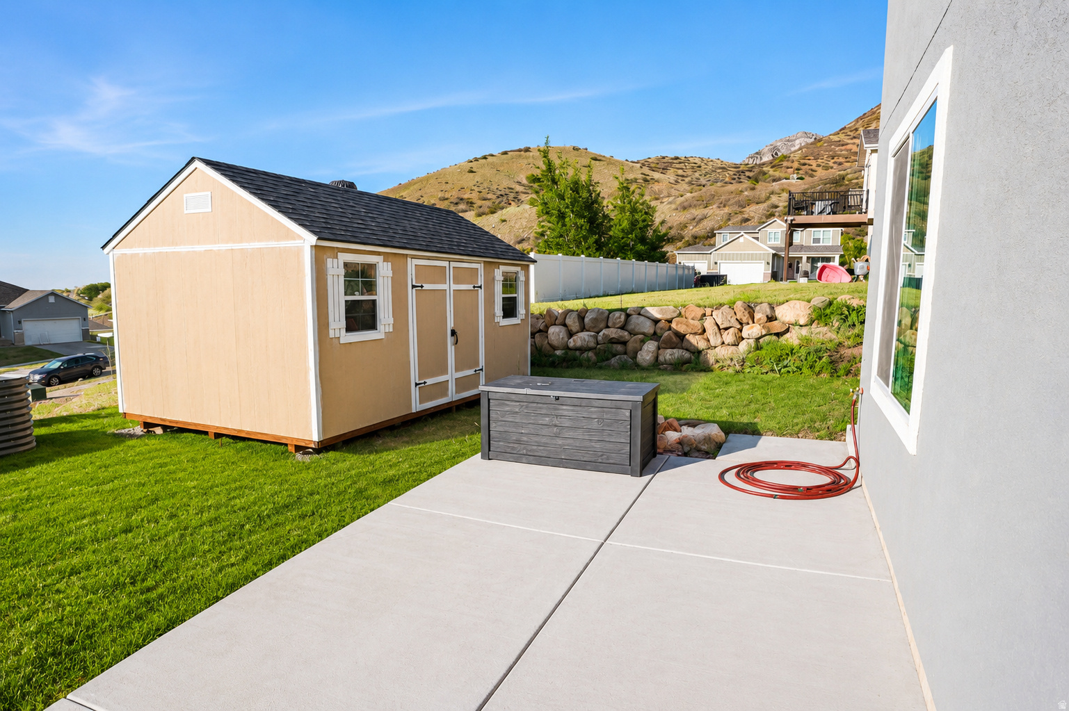 main property photo 76
