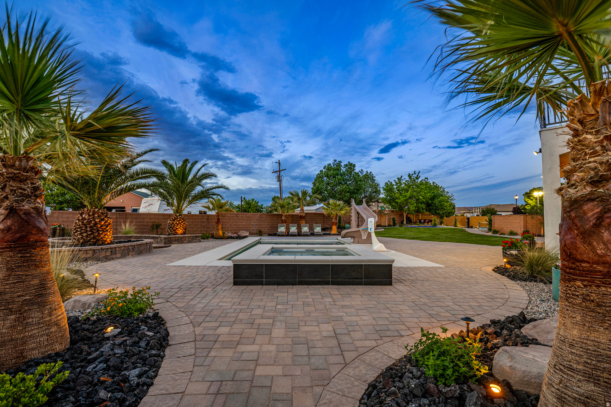 main property photo 79
