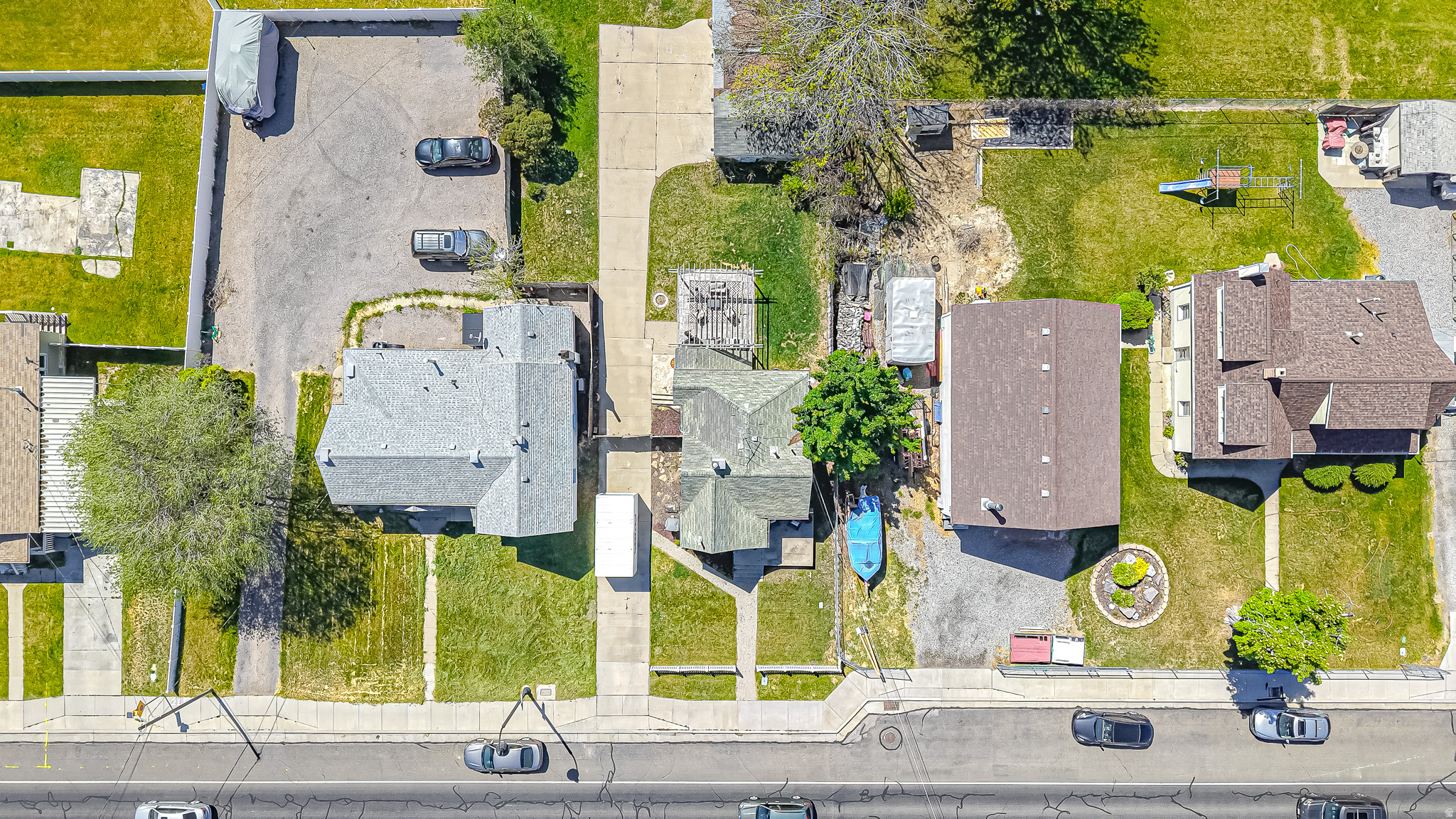 main property photo 38