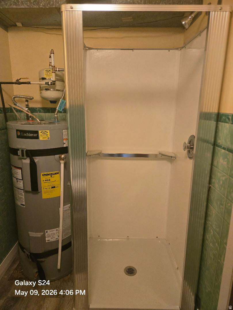 main property photo 14