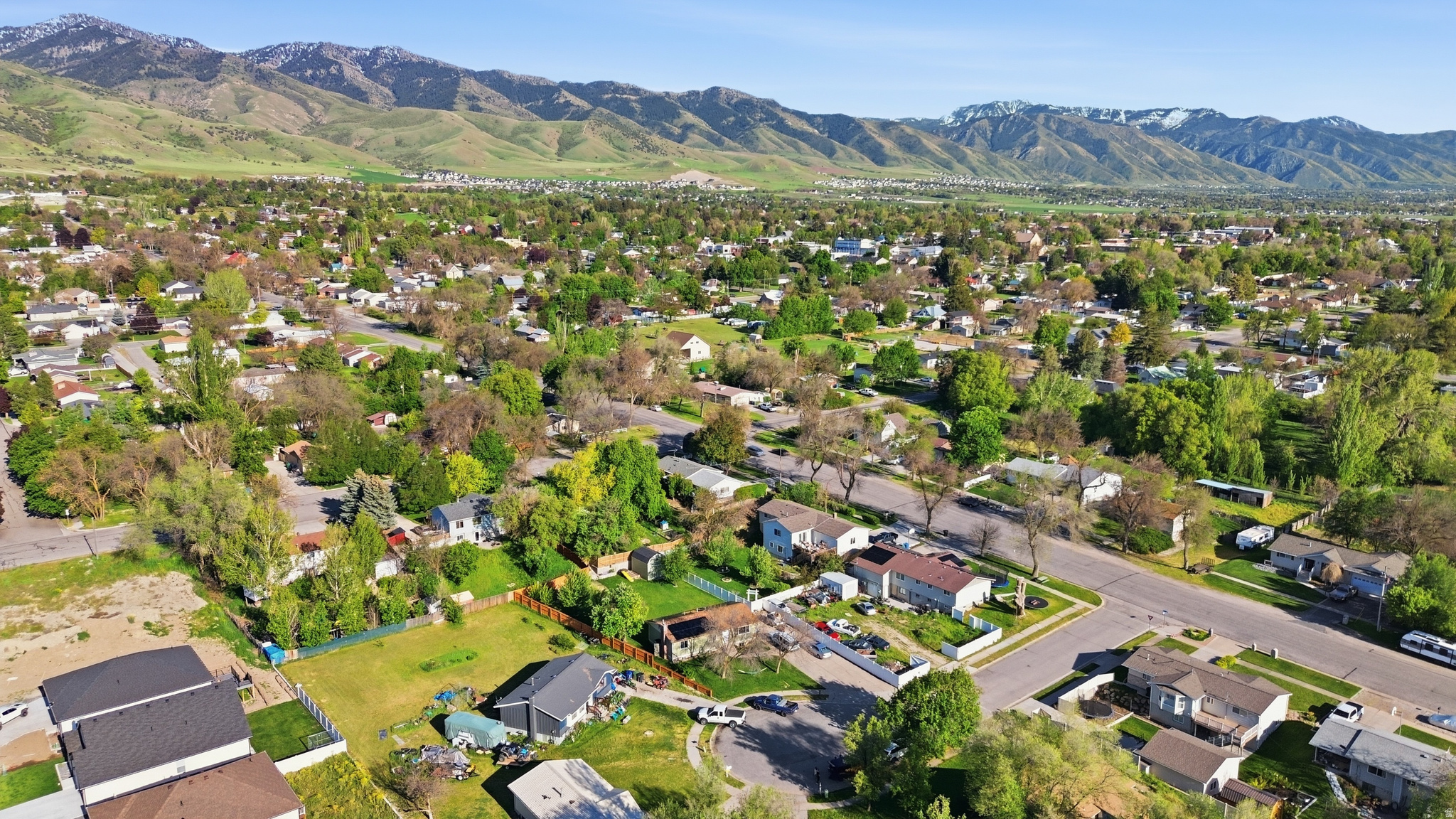main property photo 42