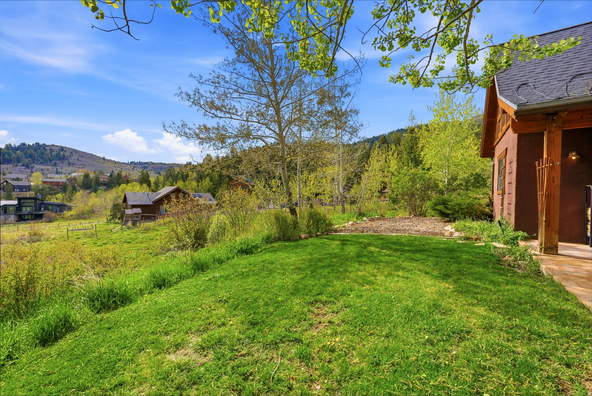 main property photo 44