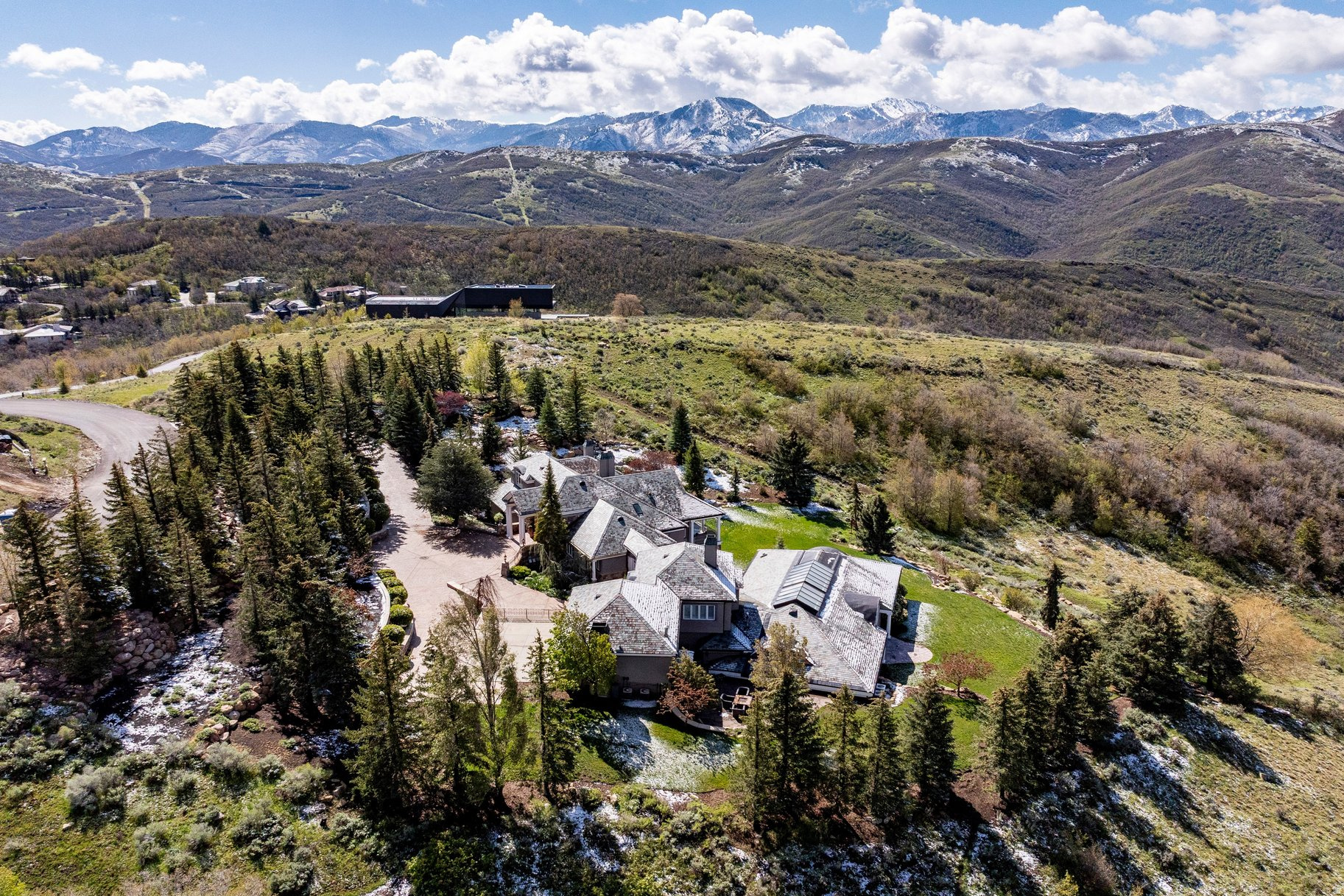 main property photo 78