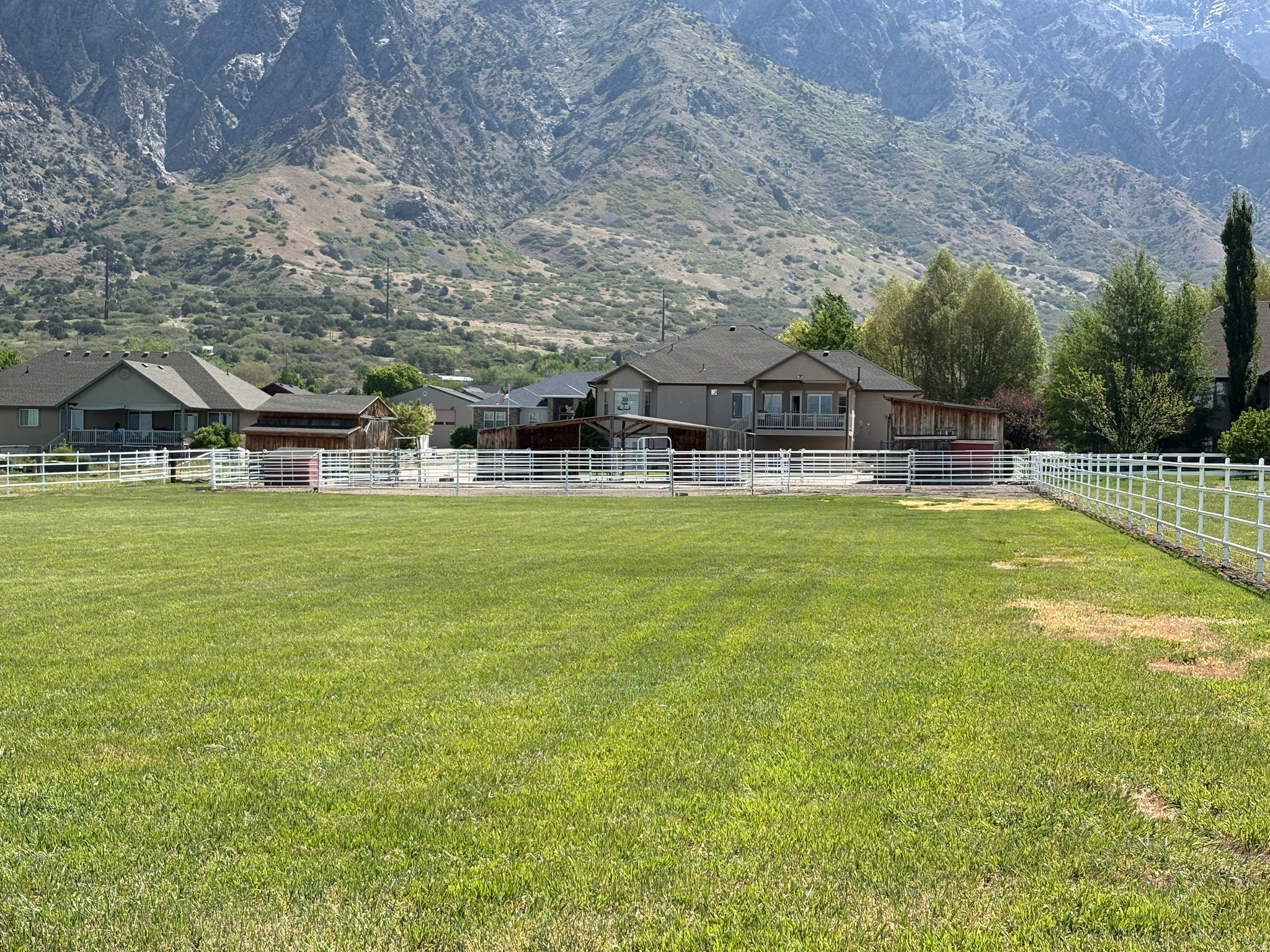 main property photo 45