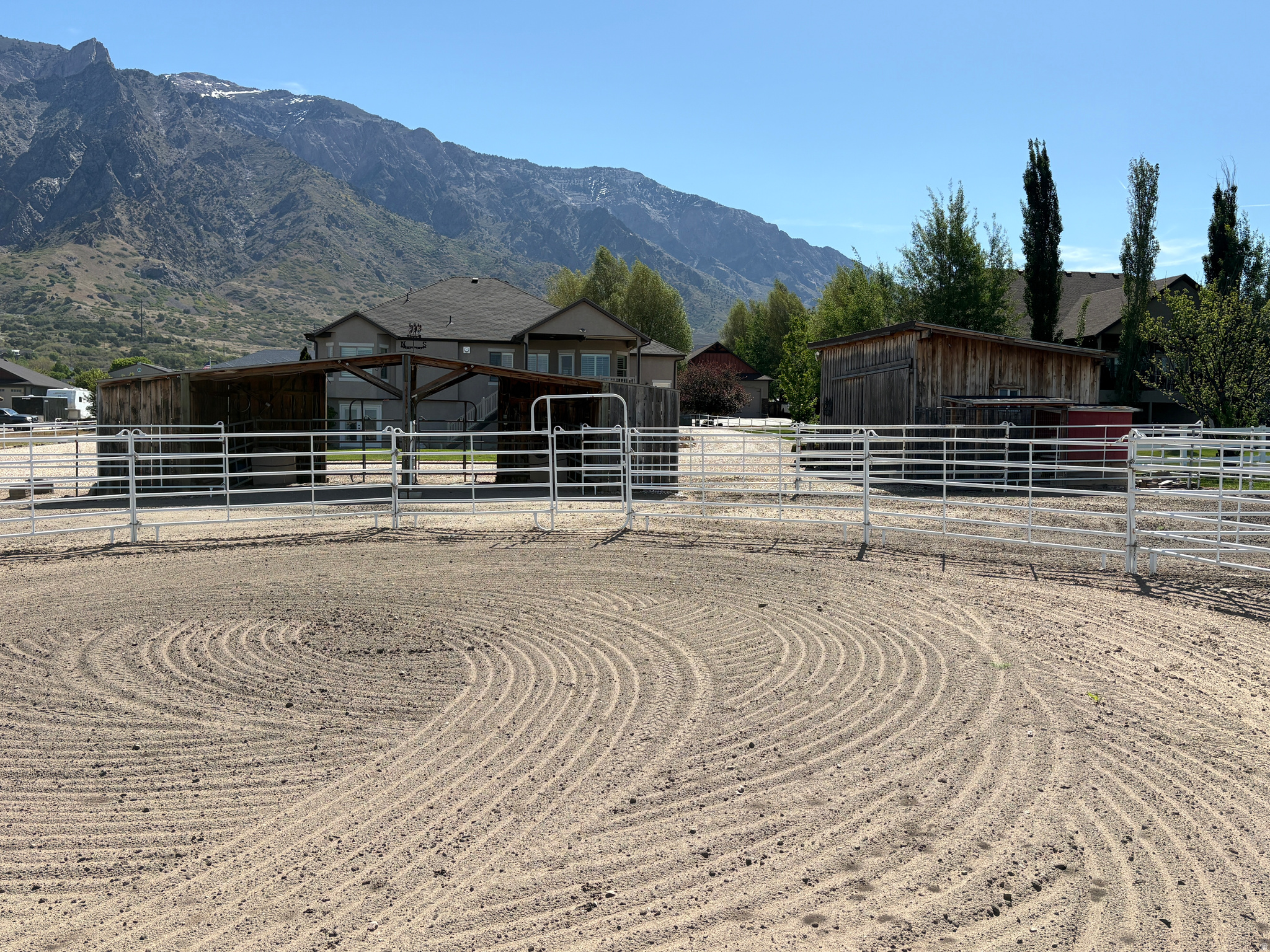 main property photo 46