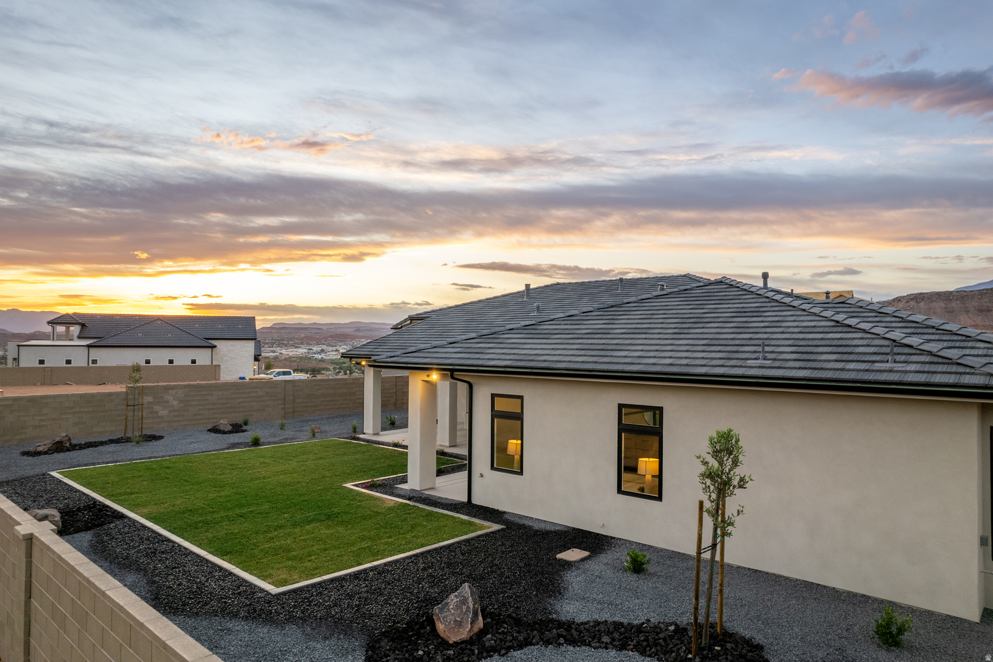 main property photo 41