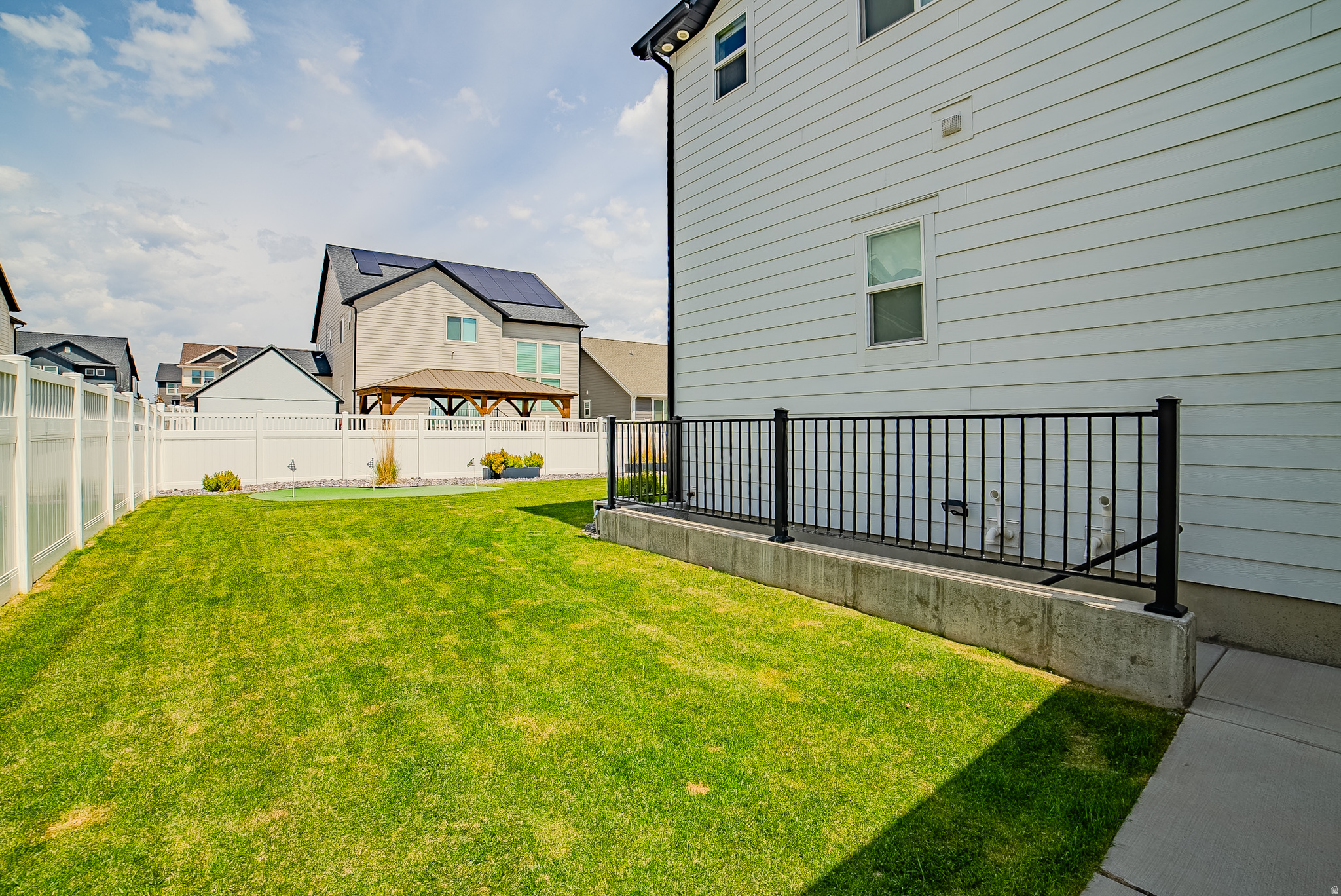 main property photo 42