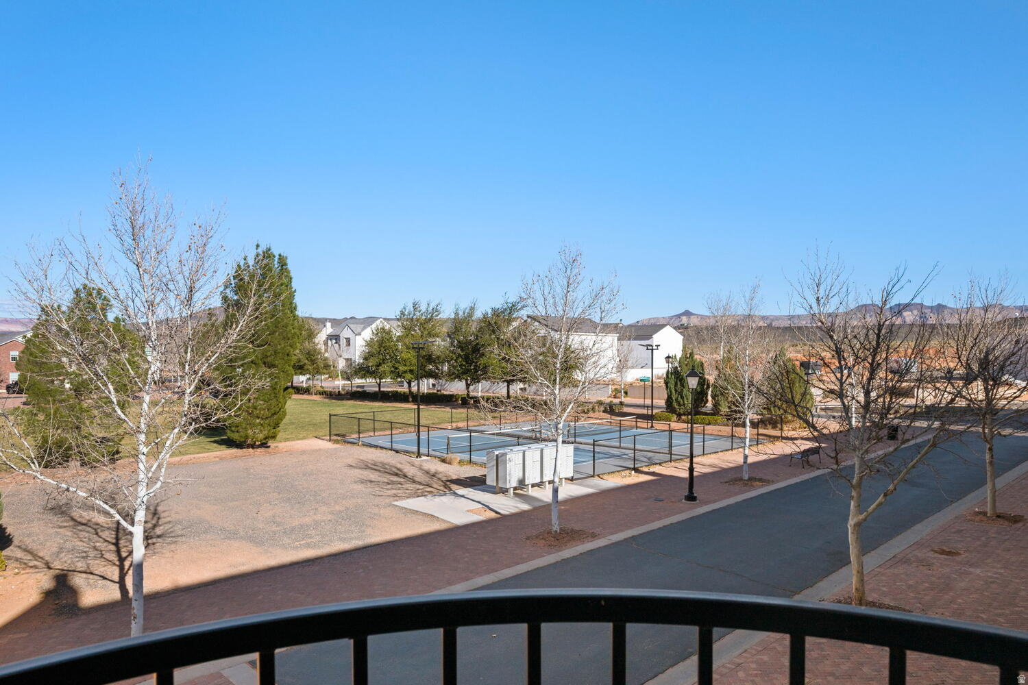 main property photo 22