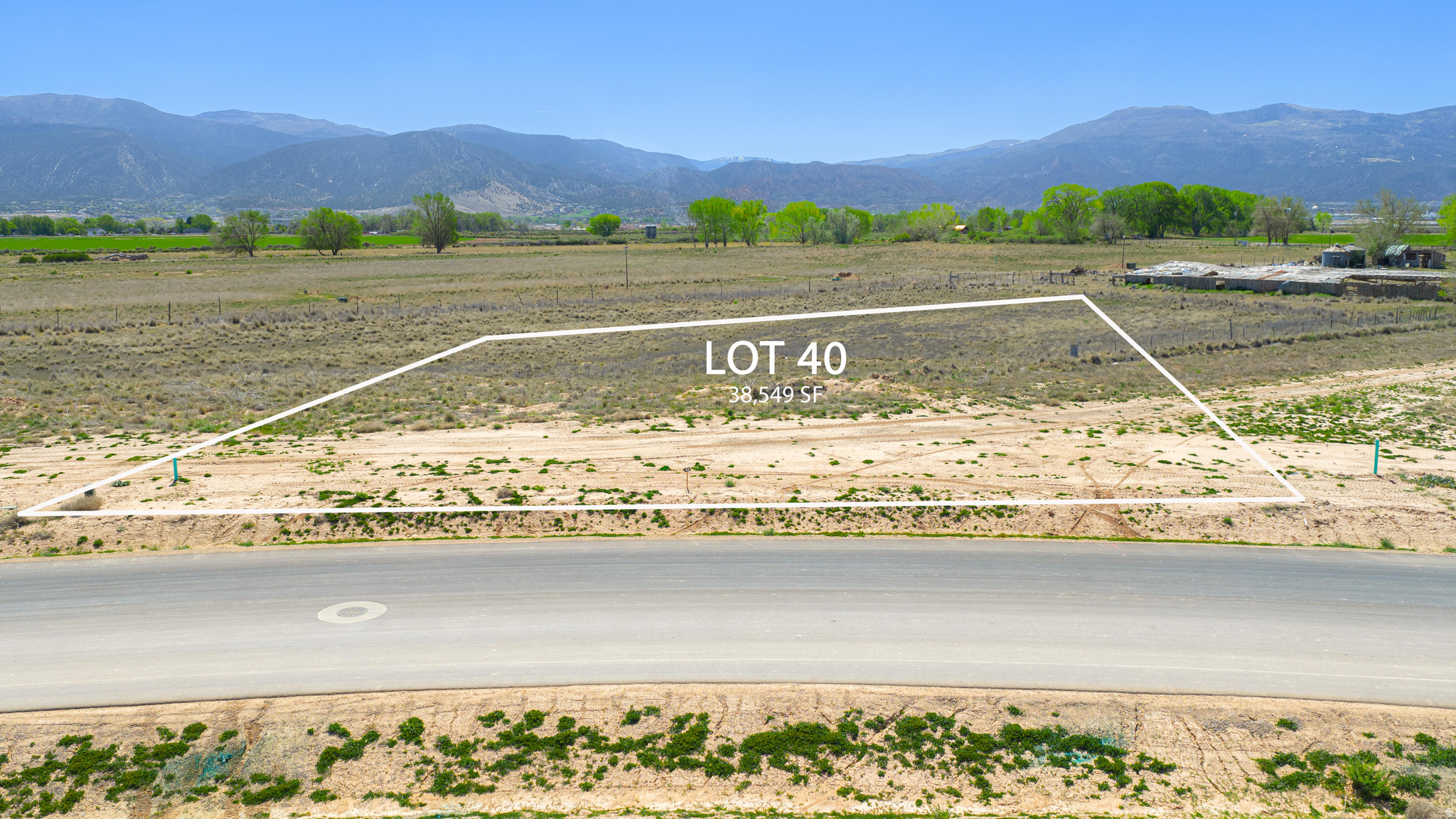 main property photo 2