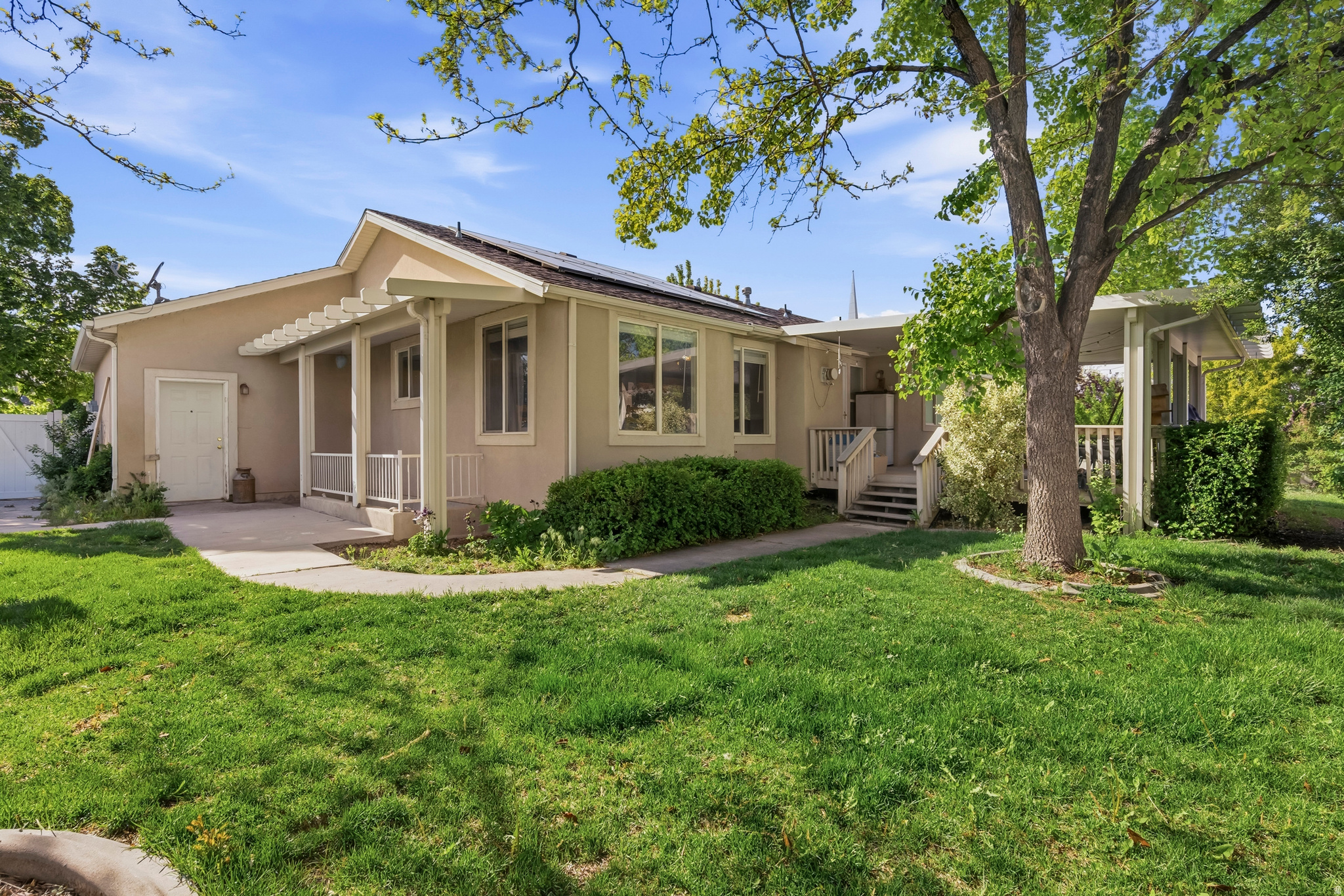 main property photo 48
