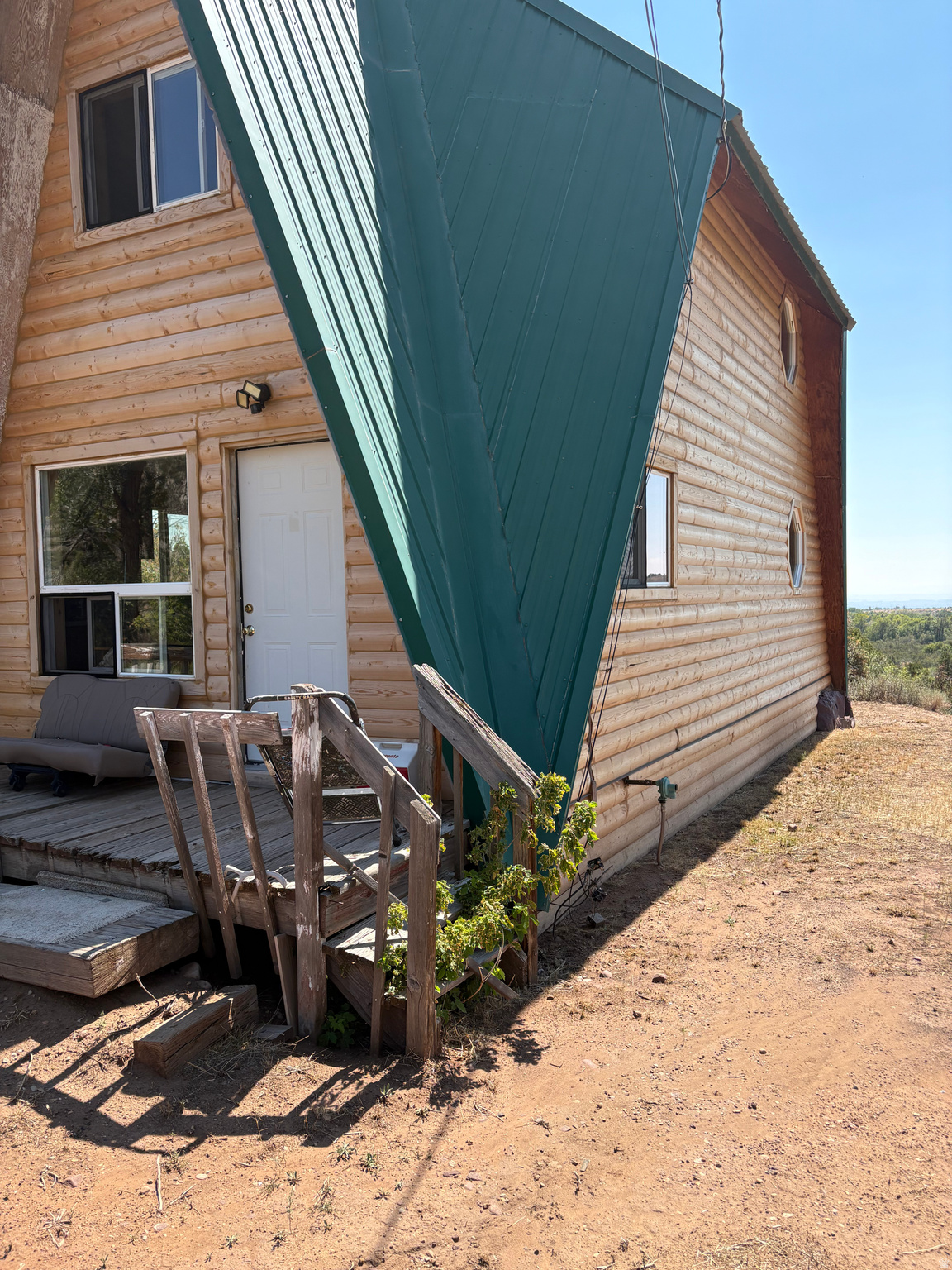 main property photo 27