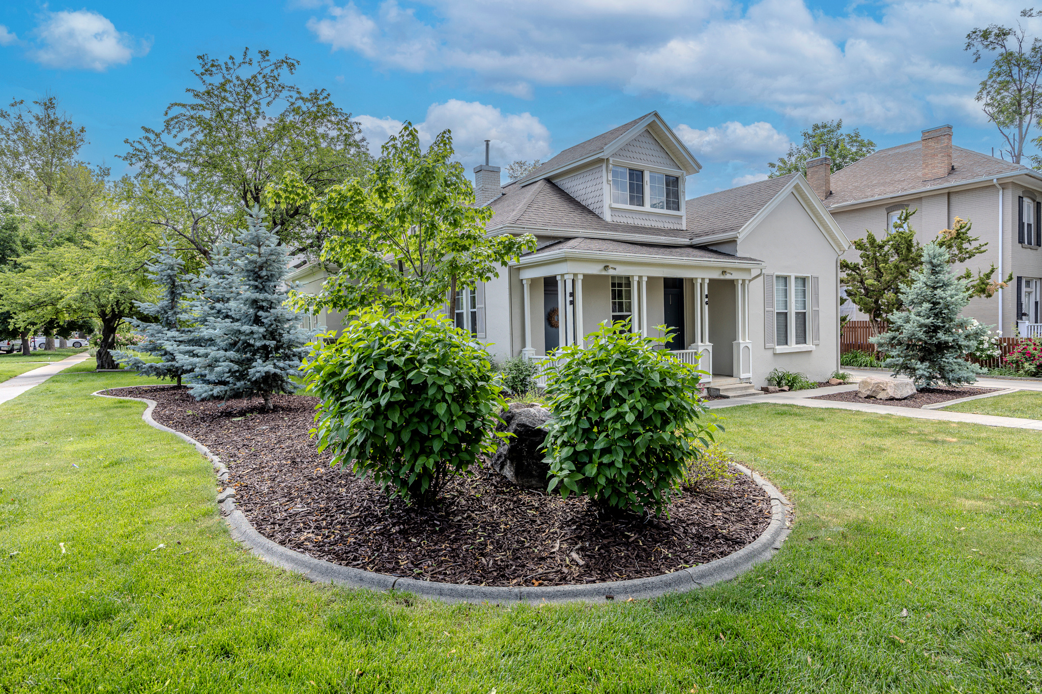 main property photo 38