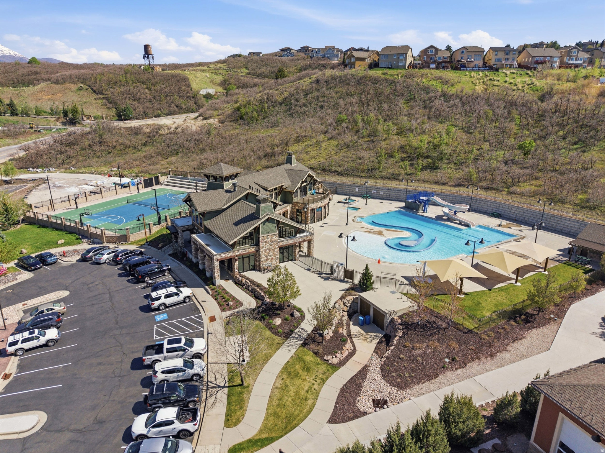 main property photo 75