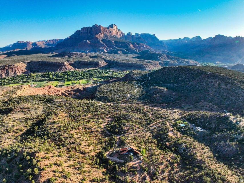 main property photo 30