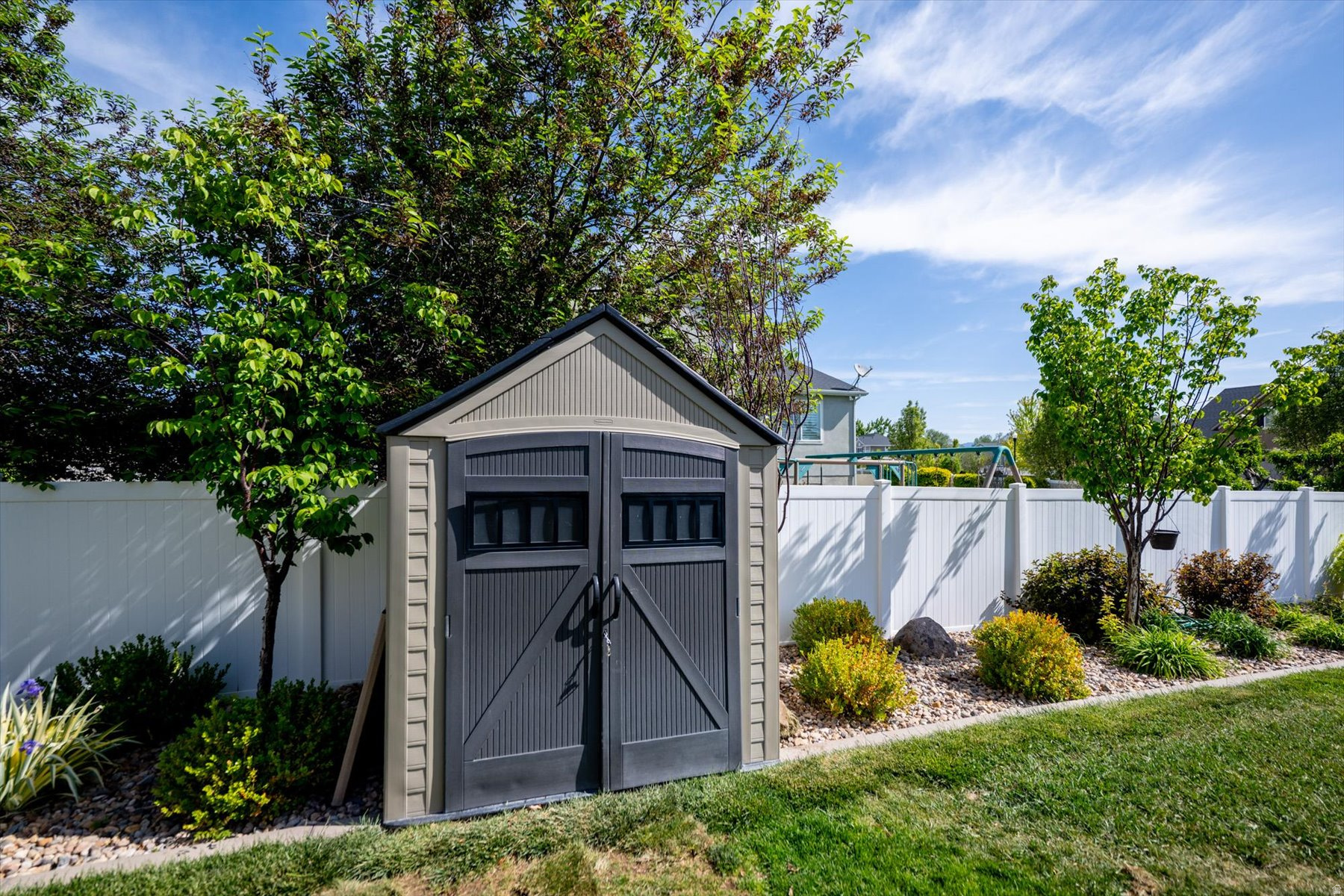 main property photo 66