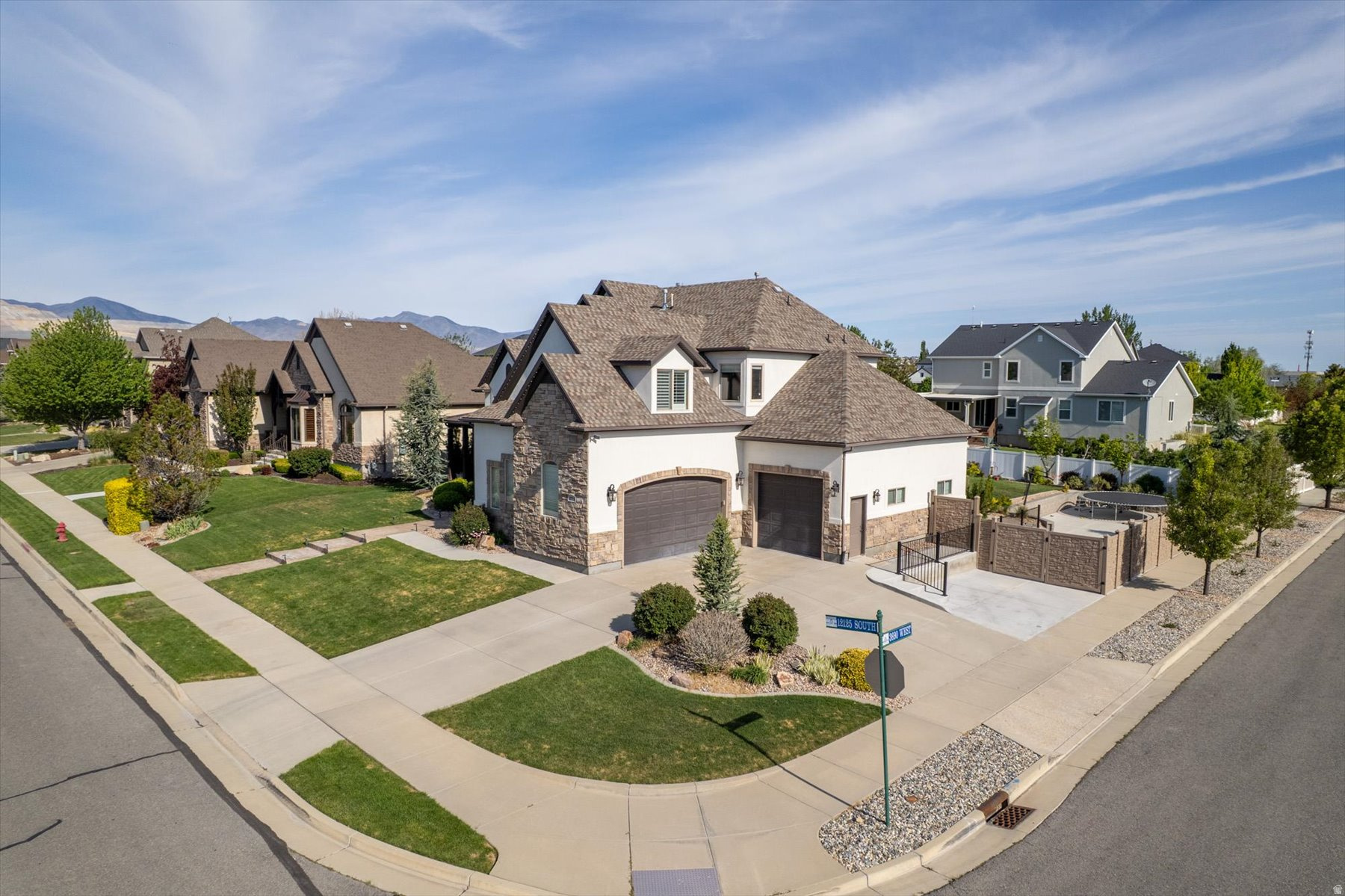 main property photo 84