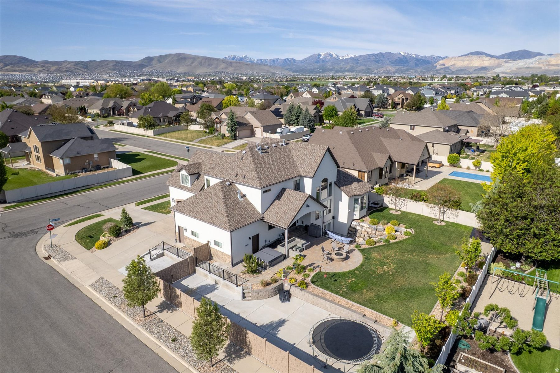 main property photo 88