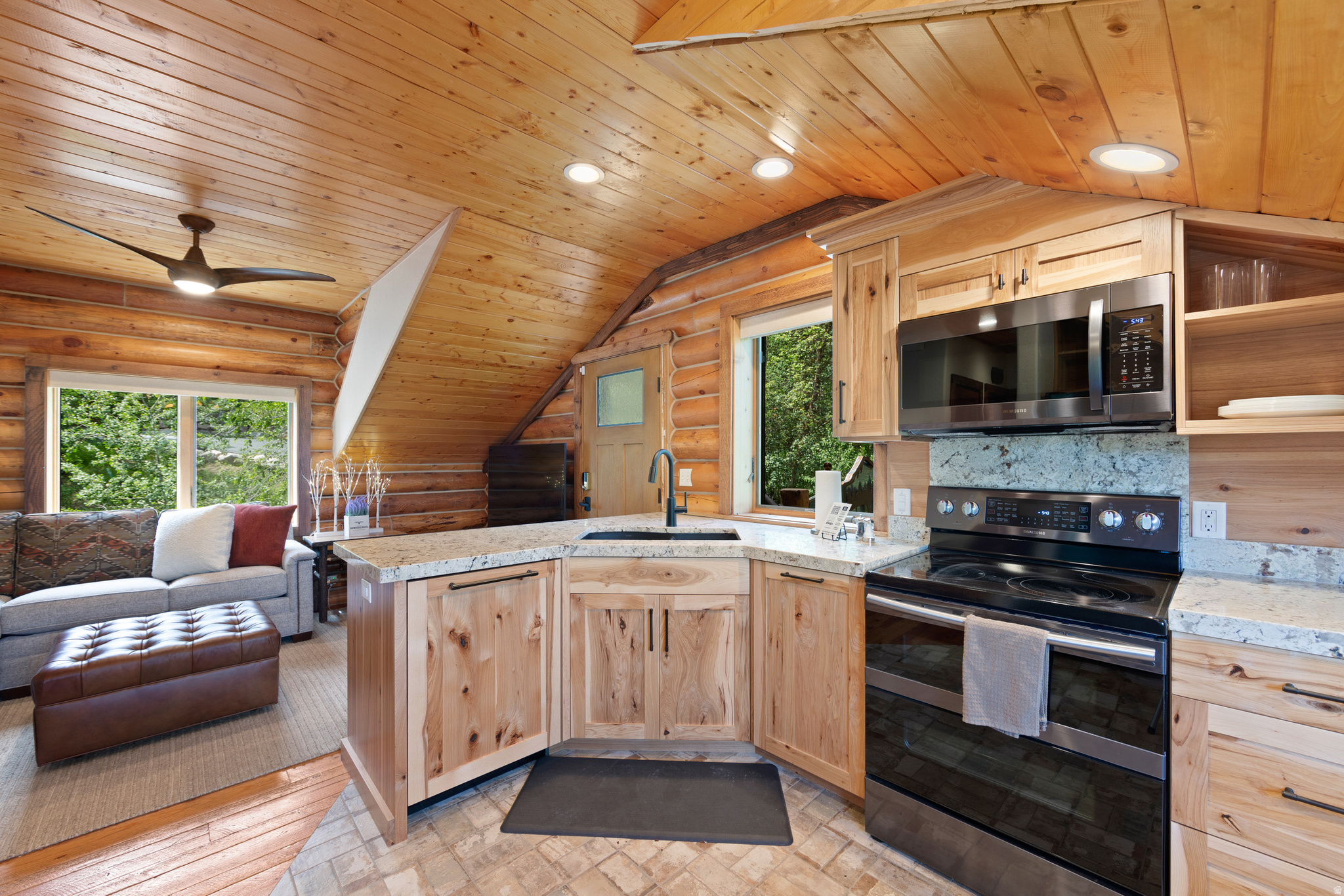 main property photo 109