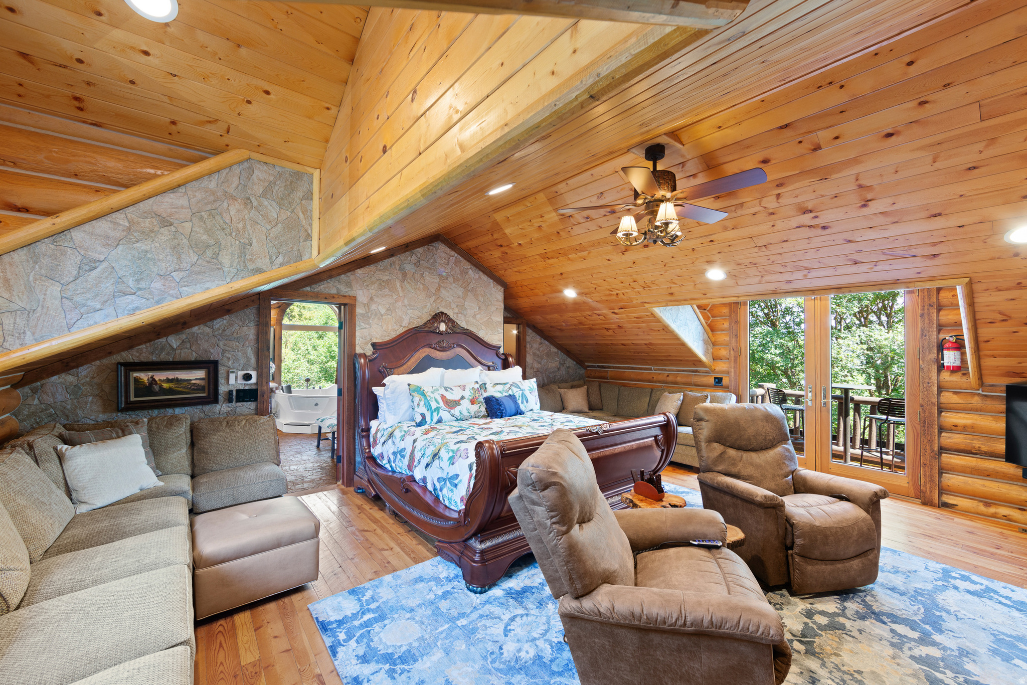 main property photo 88