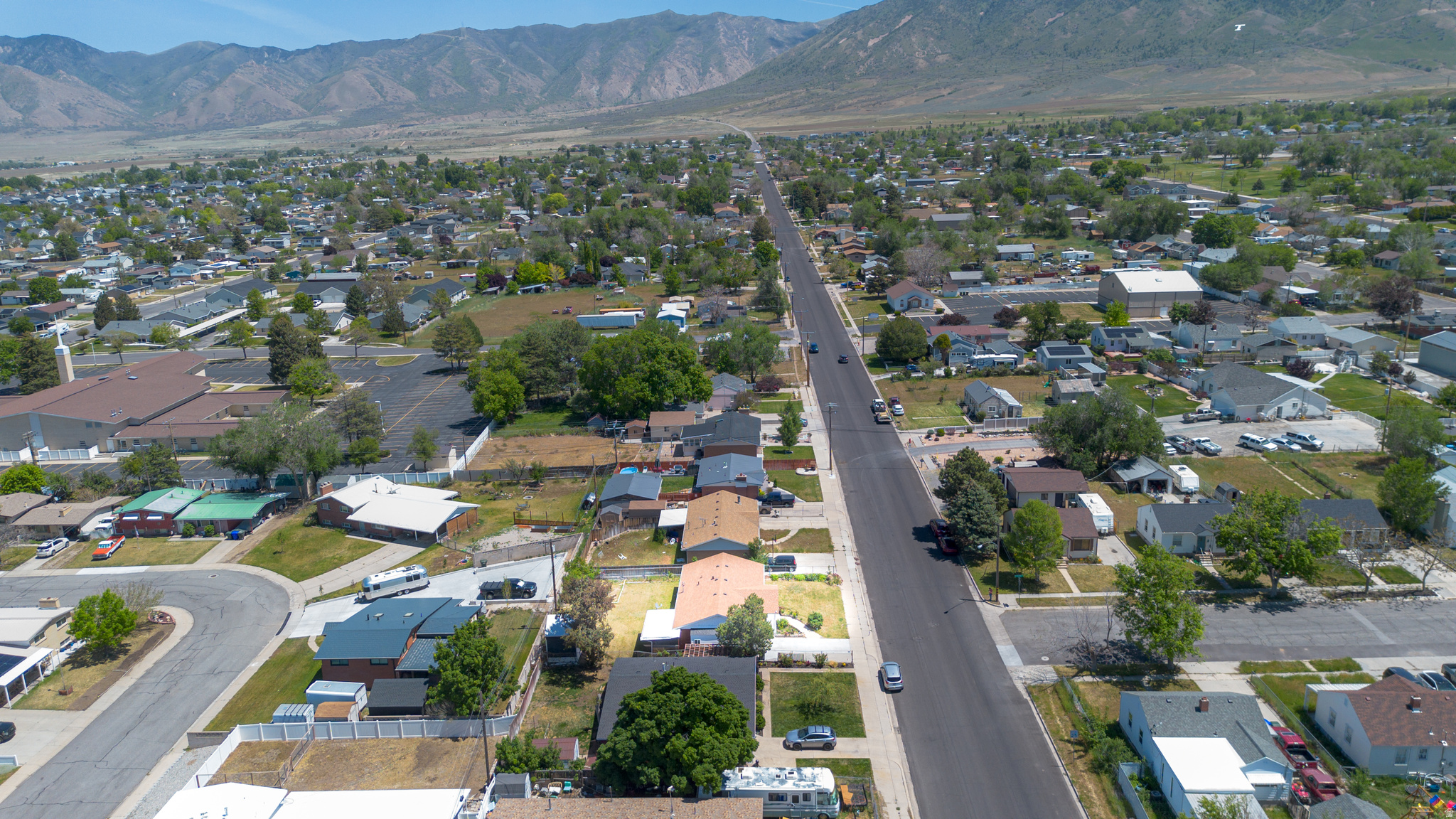 main property photo 26