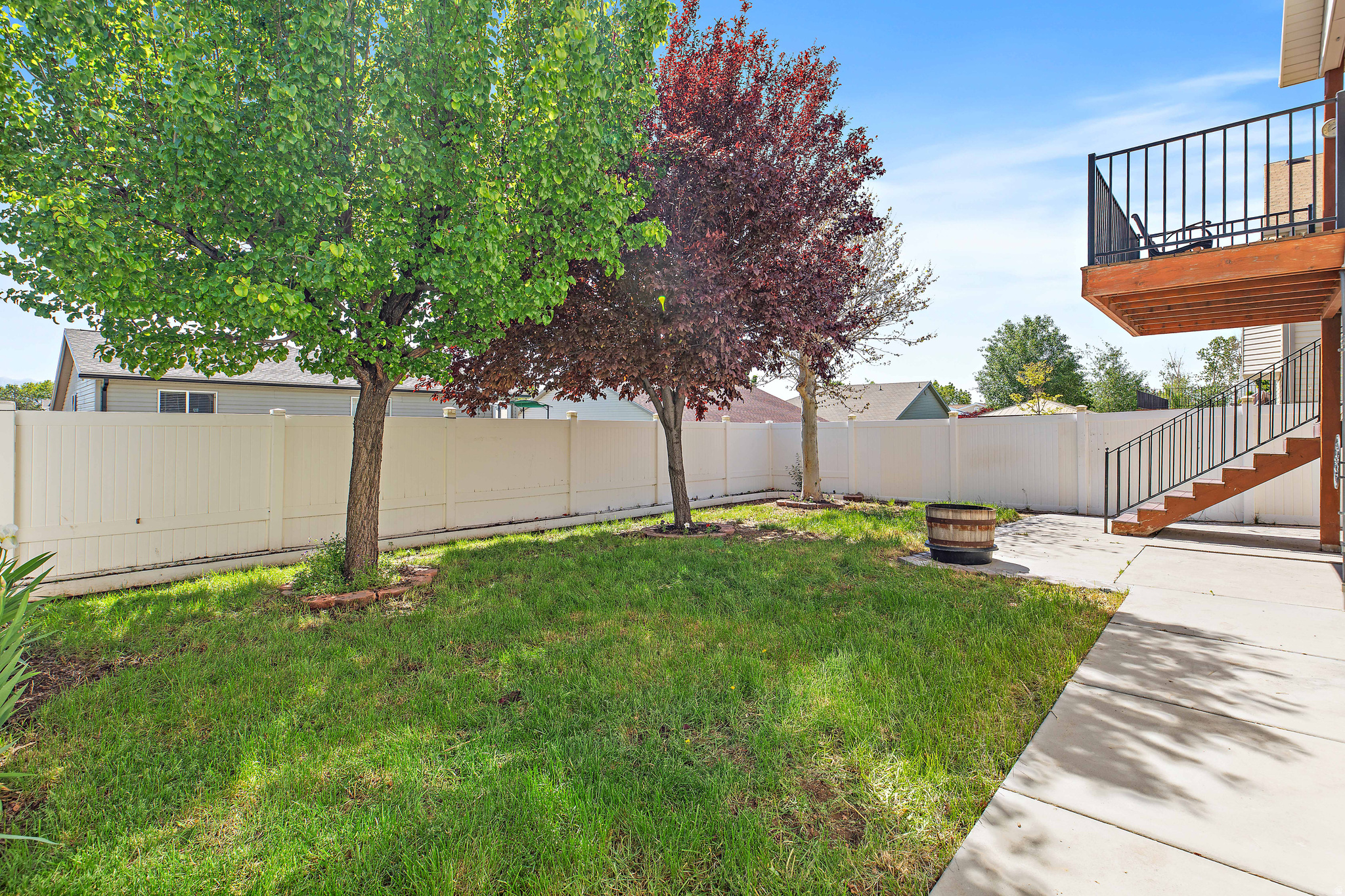main property photo 46