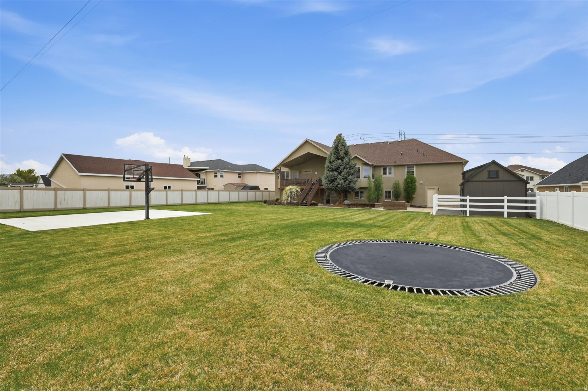main property photo 51
